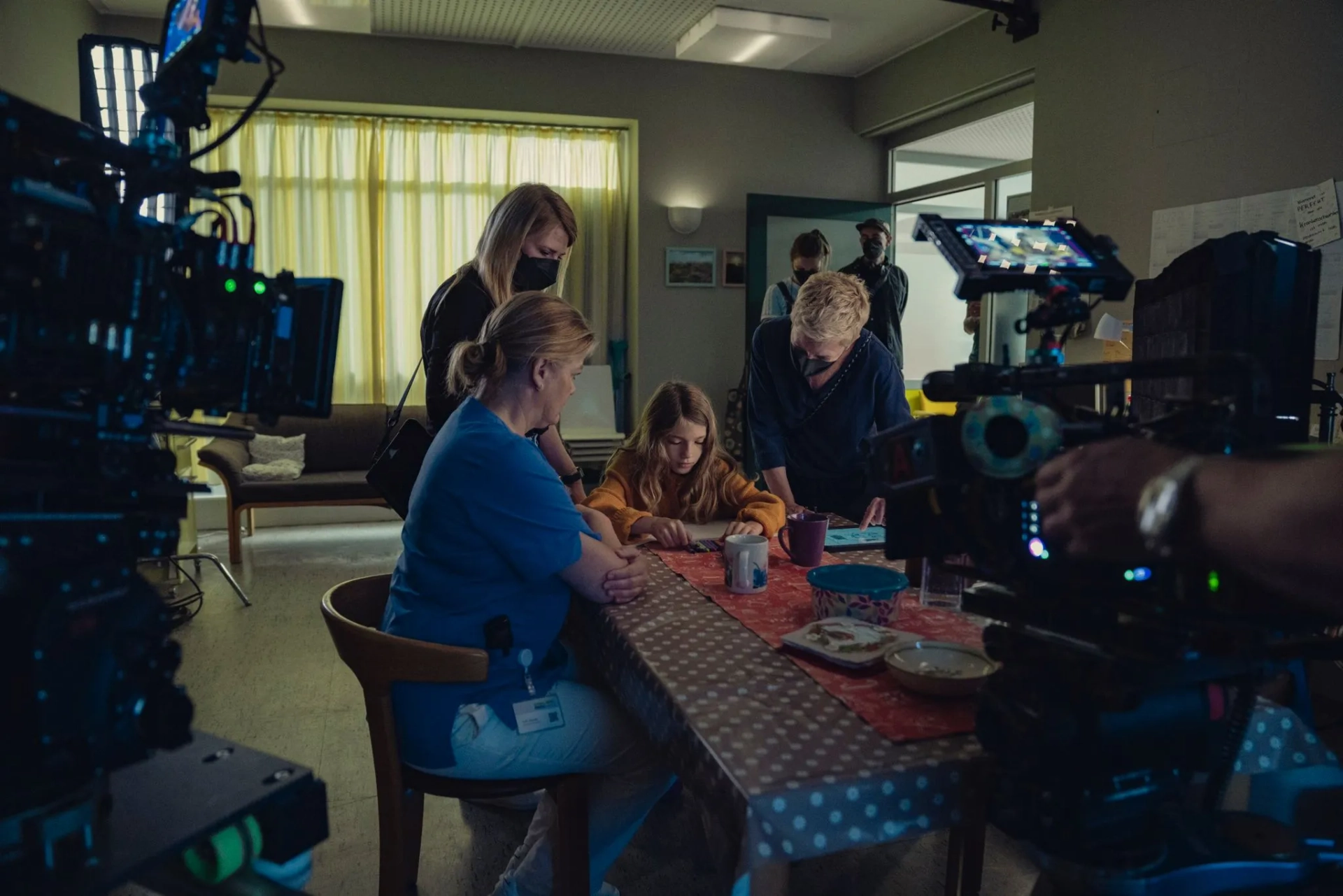 Birge Schade and Naila Schuberth in Dear Child (2023)