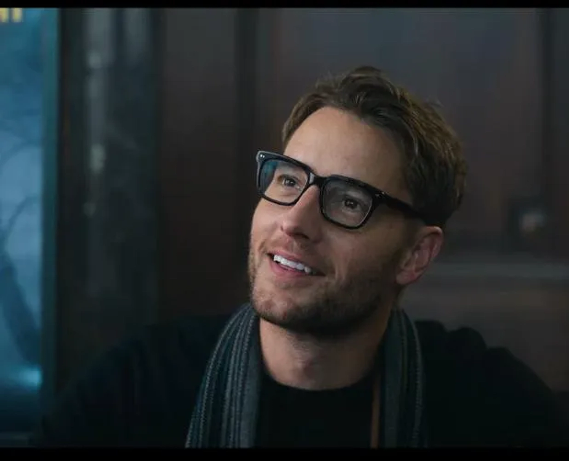 Justin Hartley in The Noel Diary (2022)