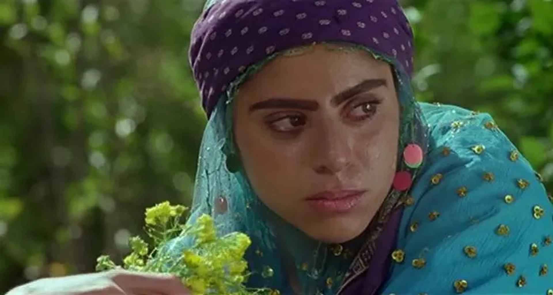 Shaghayeh Djodat in Gabbeh (1996)