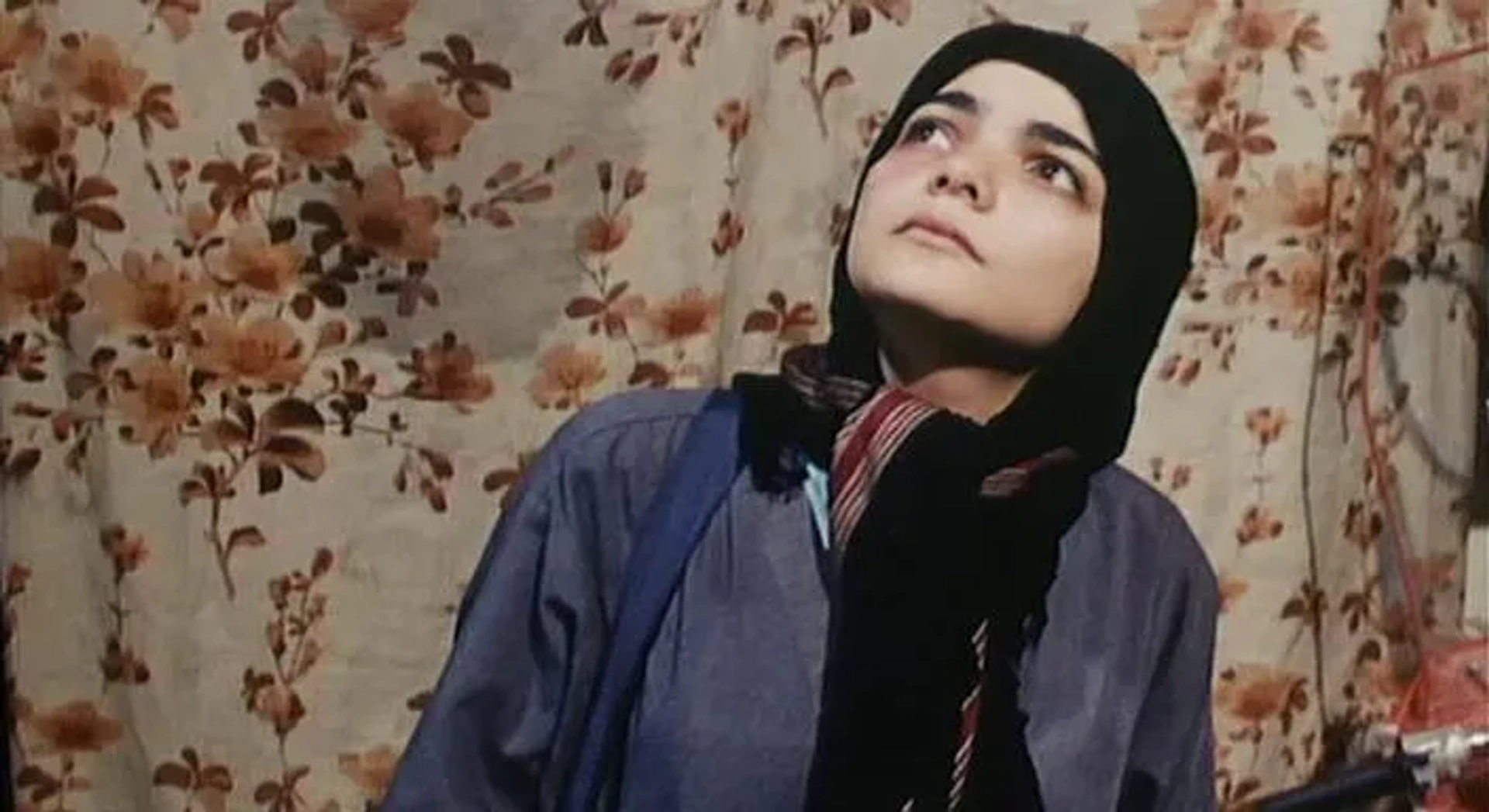 Nargess Mamizadeh in The Circle (2000)