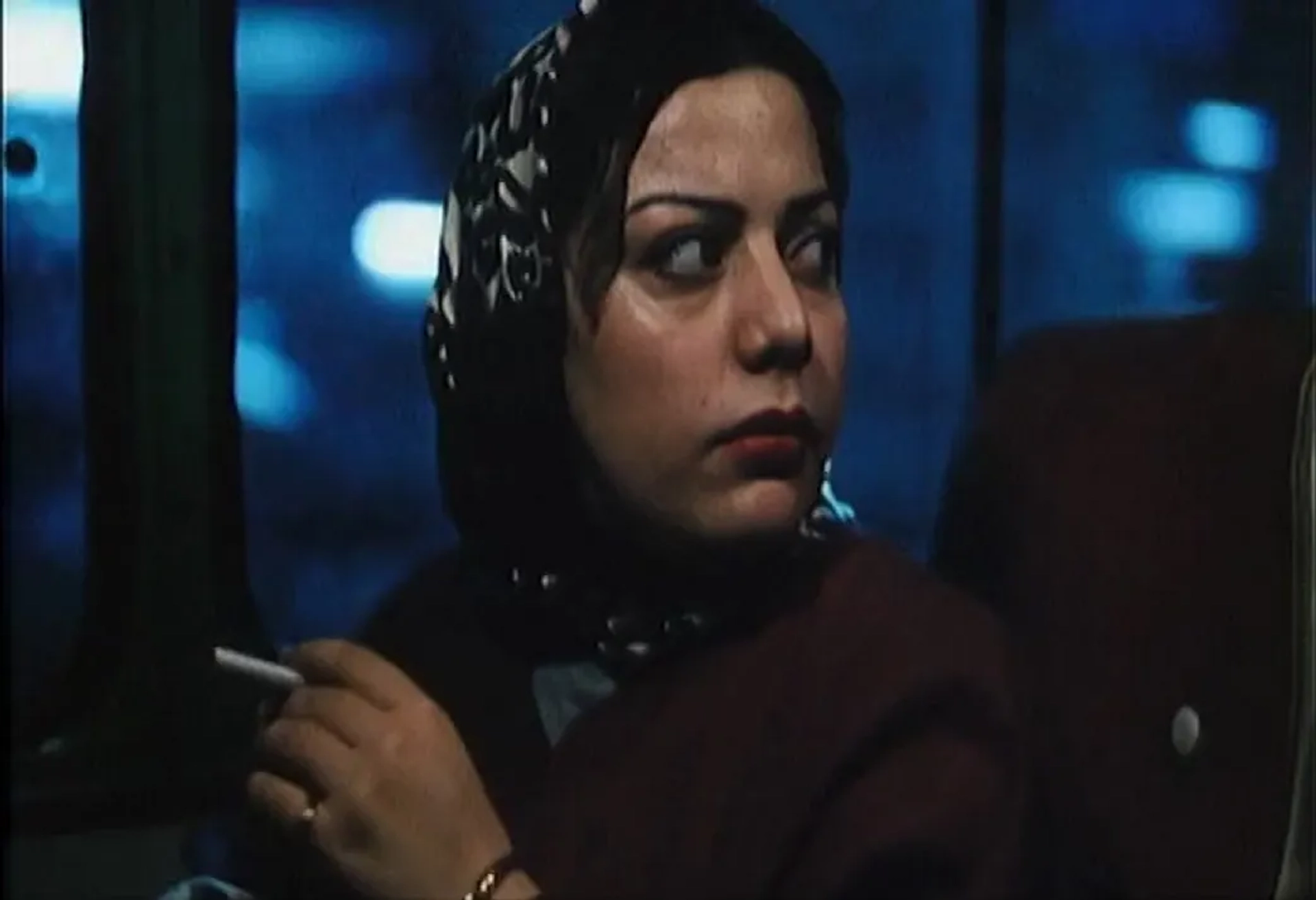 Mojgan Faramarzi in The Circle (2000)