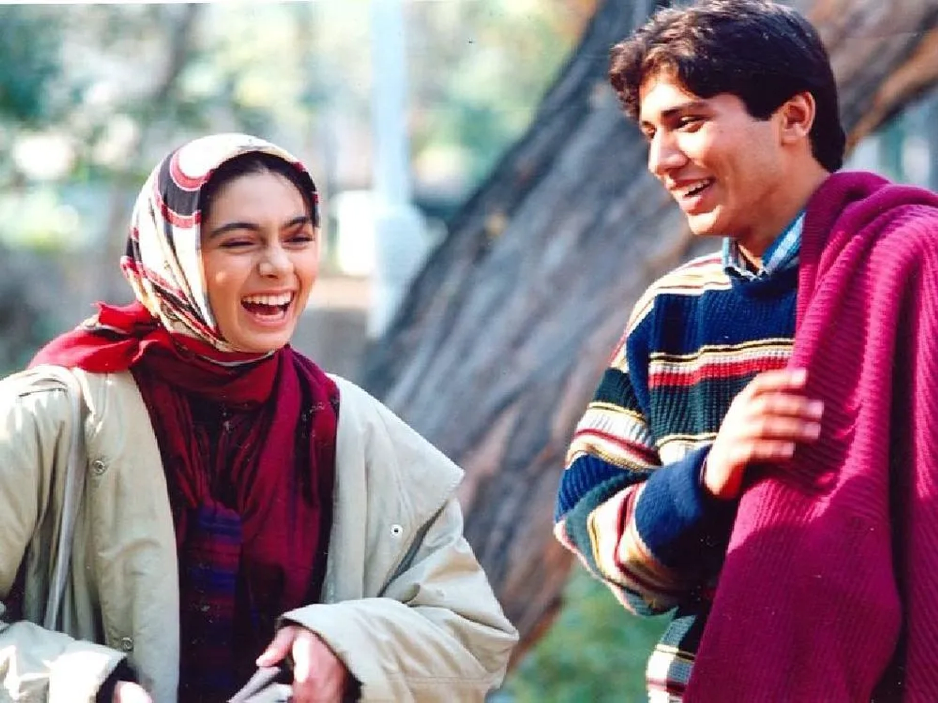 Pegah Ahangarani and Majid Hajizadeh in The Girl in the Sneakers (1999)