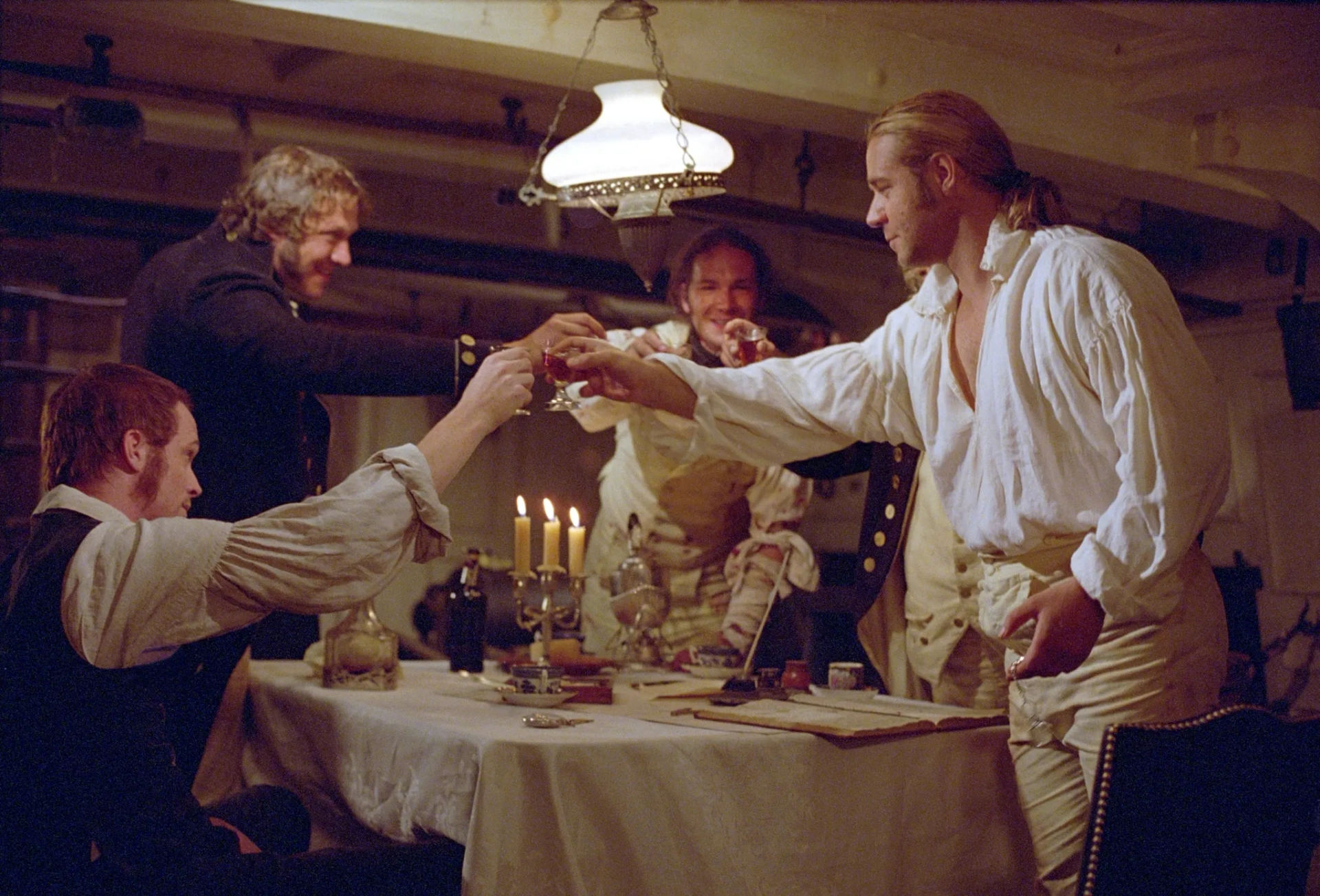 Russell Crowe, Paul Bettany, James D'Arcy, and Edward Woodall in Master and Commander: The Far Side of the World (2003)