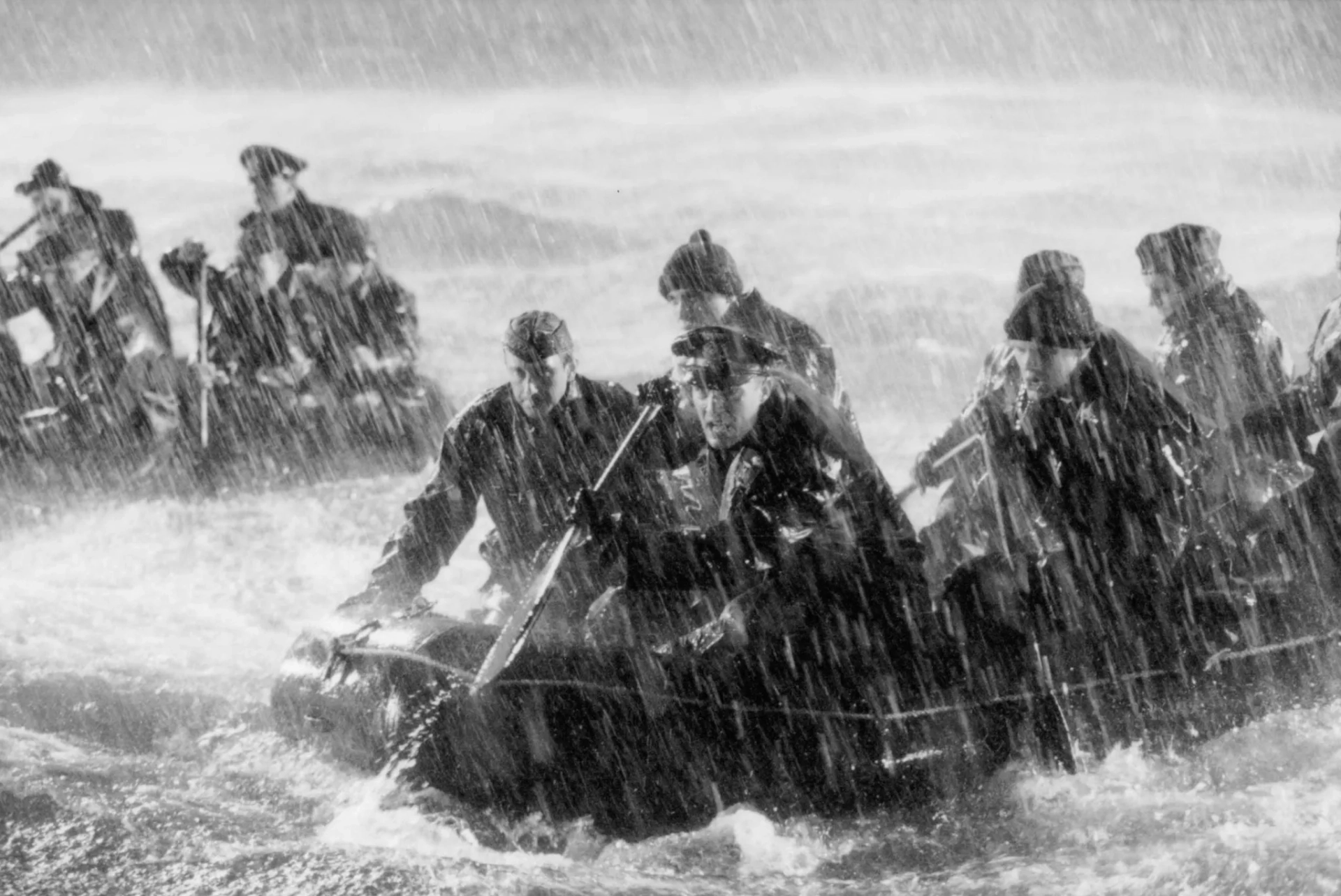 Matthew McConaughey, Erik Palladino, Dave Power, and Jake Weber in U-571 (2000)