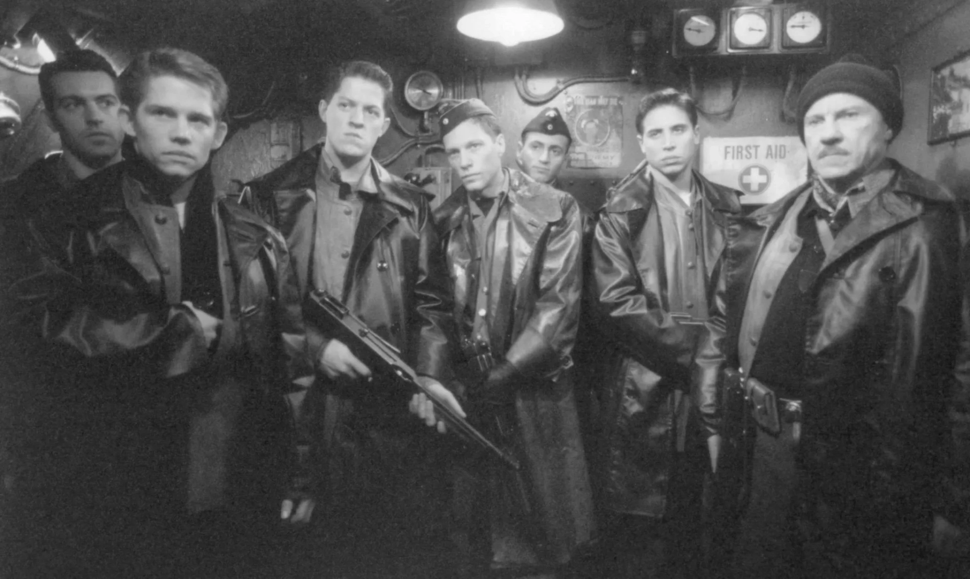 Harvey Keitel, Jon Bon Jovi, Jack Noseworthy, and Erik Palladino in U-571 (2000)