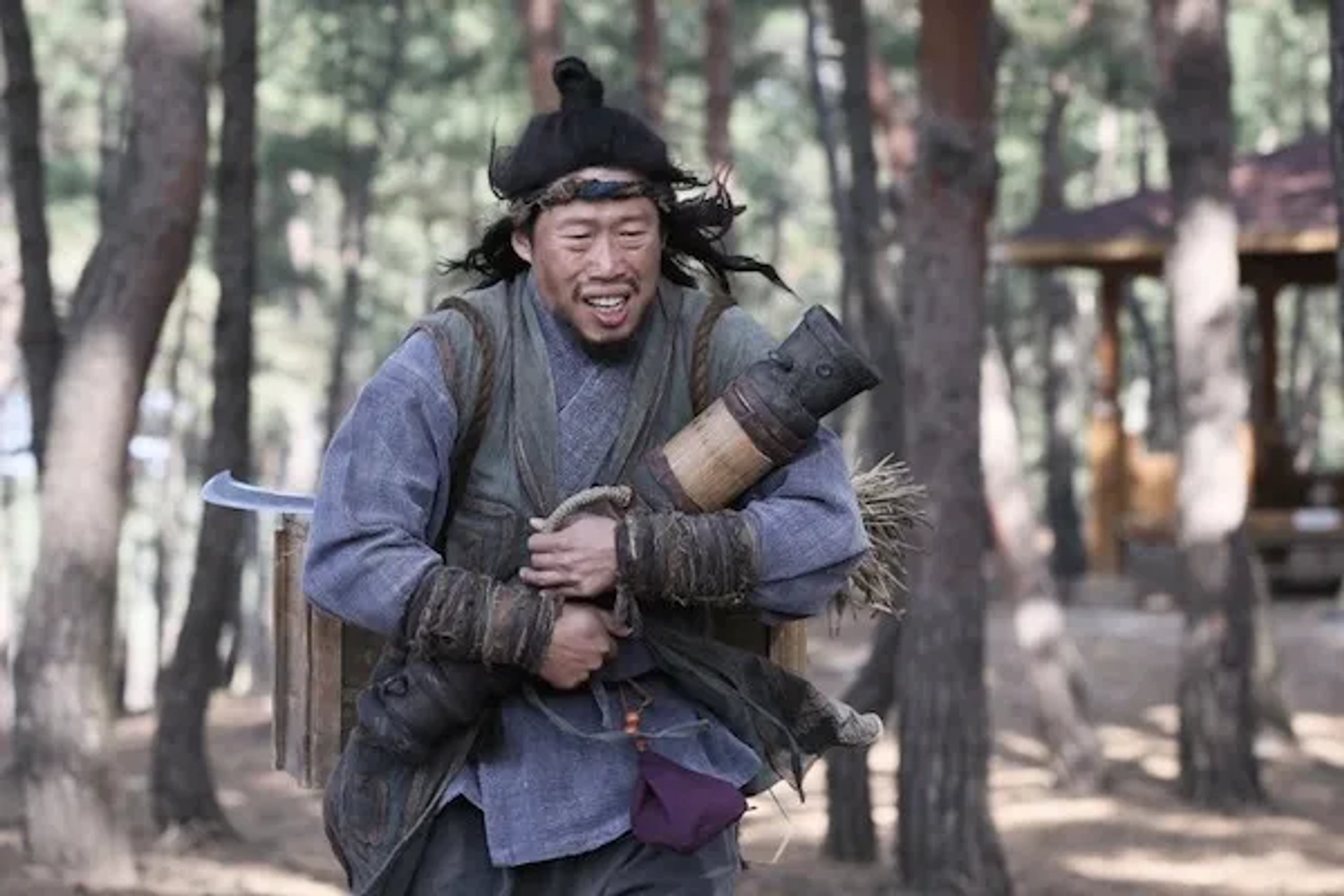 Yoo Hae-jin in The Pirates (2014)