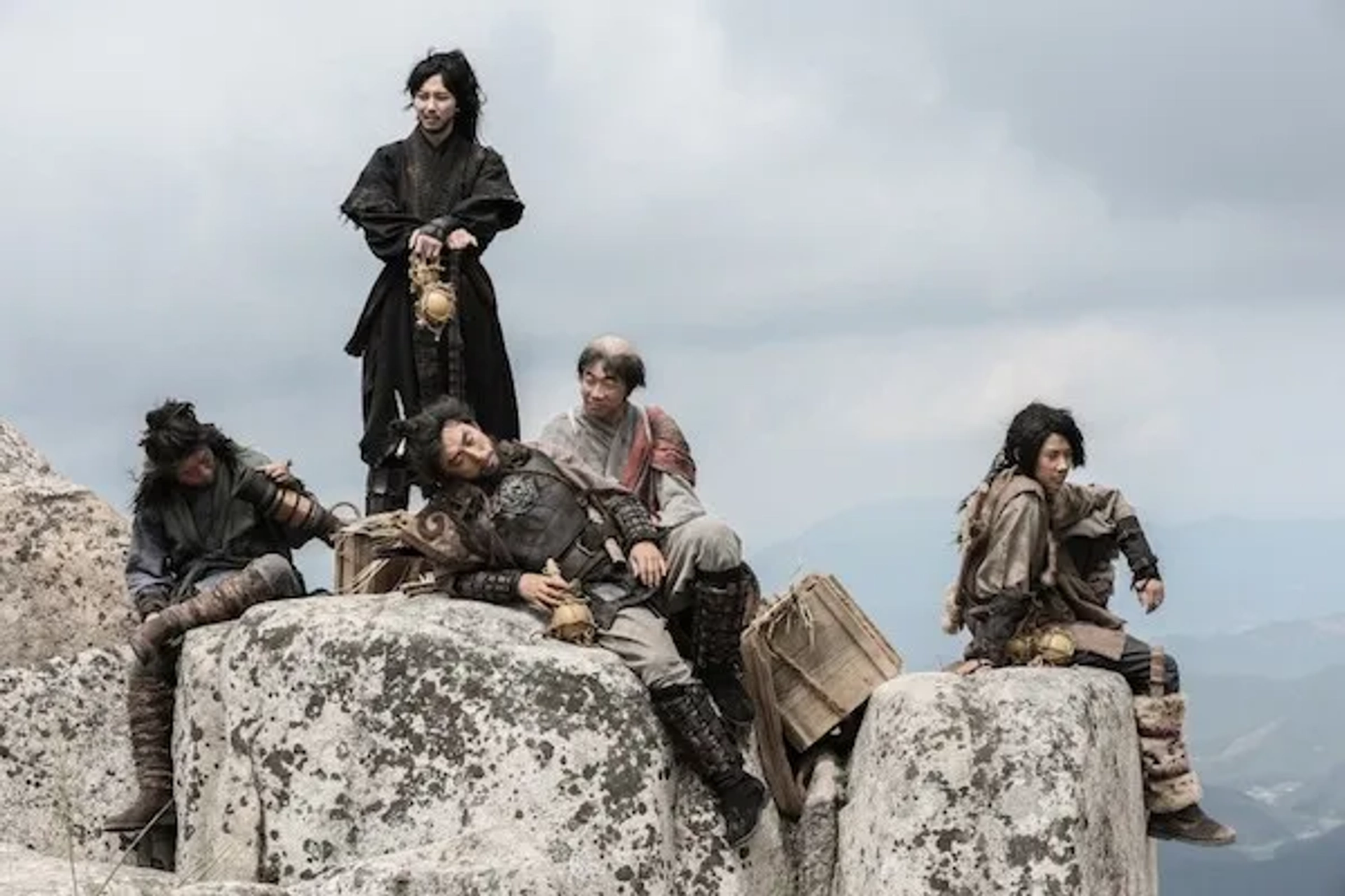 Park Chul-min and Kim Nam-gil in The Pirates (2014)