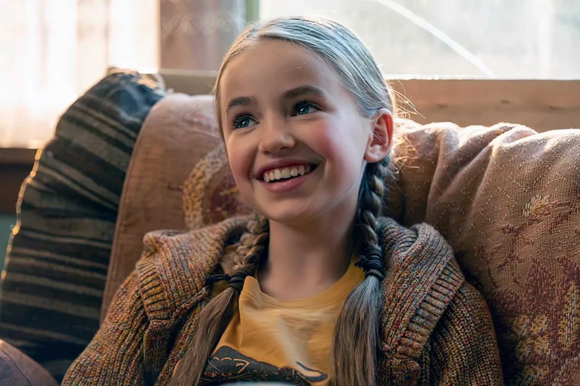 Nell Fisher in Bookworm (2024)