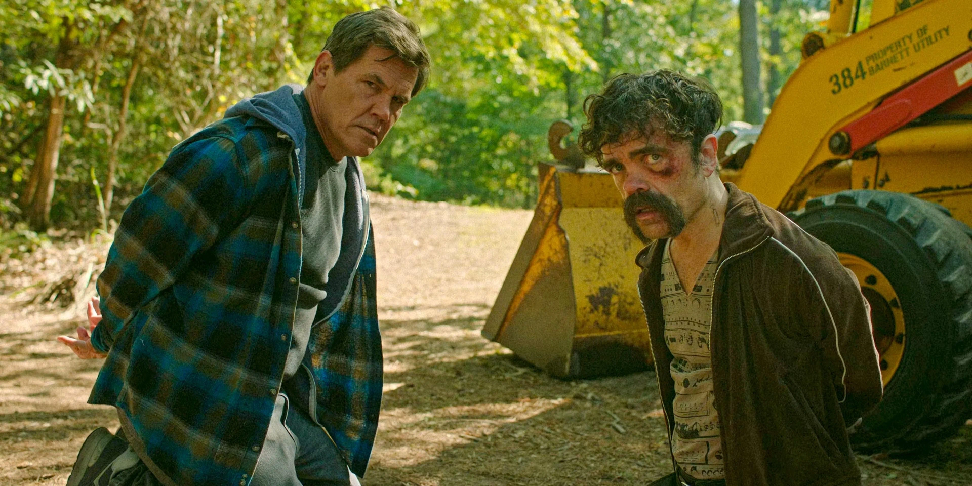 Josh Brolin and Peter Dinklage in Brothers (2024)