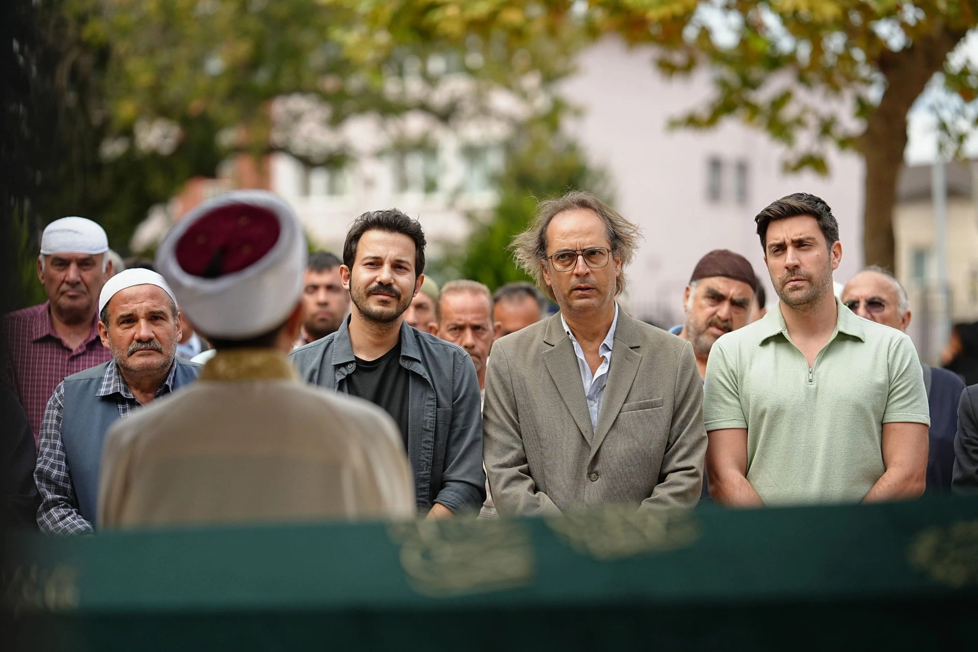Timuçin Esen and Caglar Ertugrul in Kalpazan (2024)