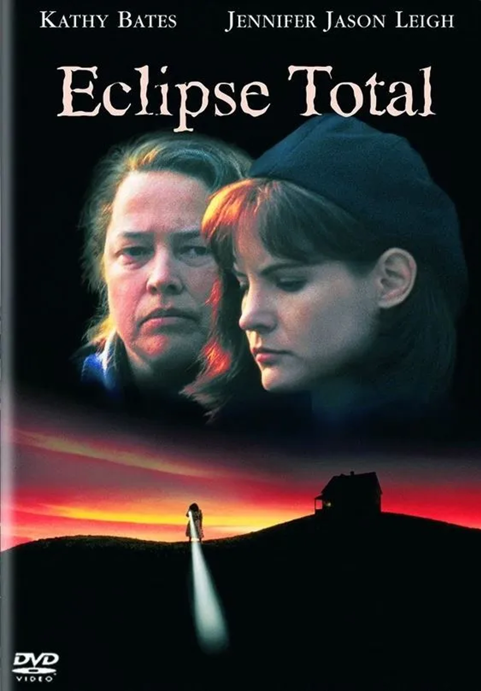 Jennifer Jason Leigh and Kathy Bates in Dolores Claiborne (1995)