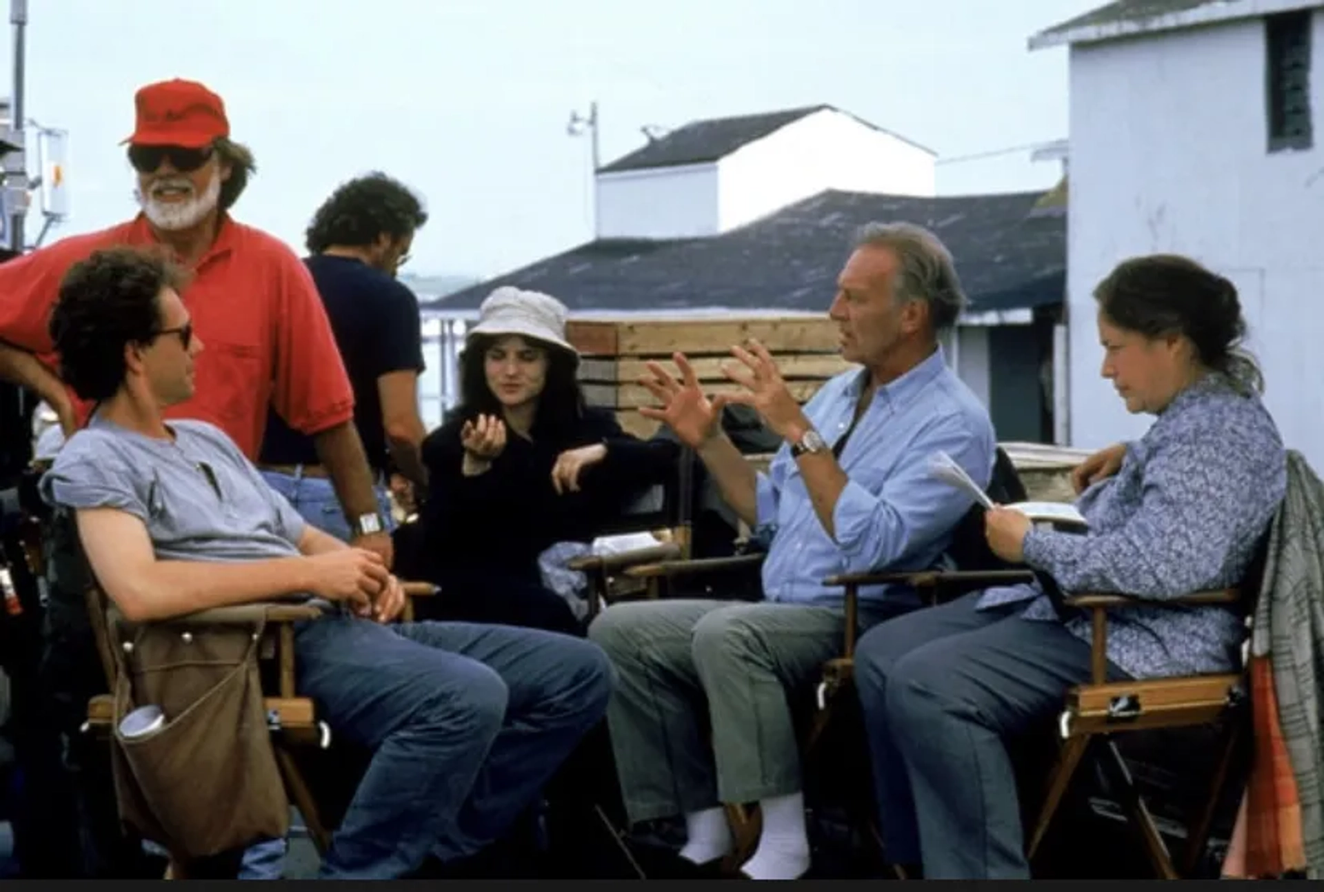 Taylor Hackford, Jennifer Jason Leigh, Kathy Bates, and Christopher Plummer in Dolores Claiborne (1995)