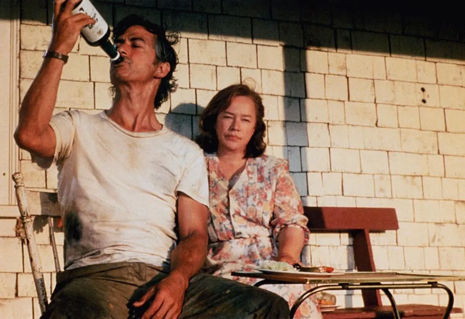 David Strathairn and Kathy Bates in Dolores Claiborne (1995)