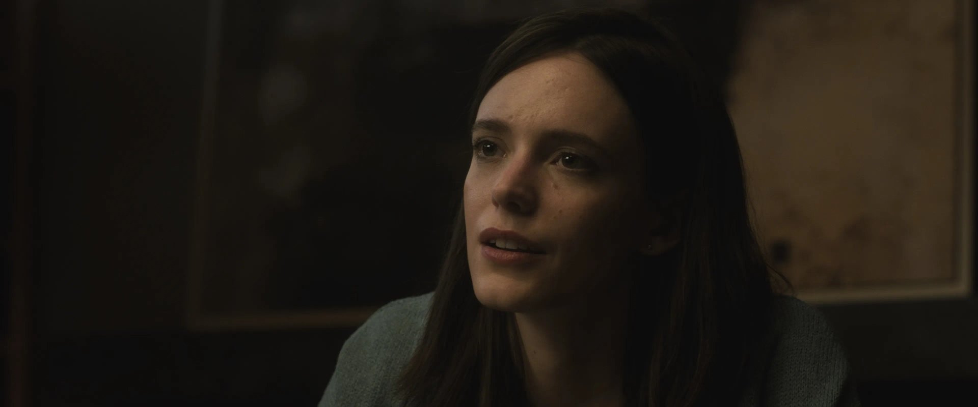 Stacy Martin in The Night House (2020)