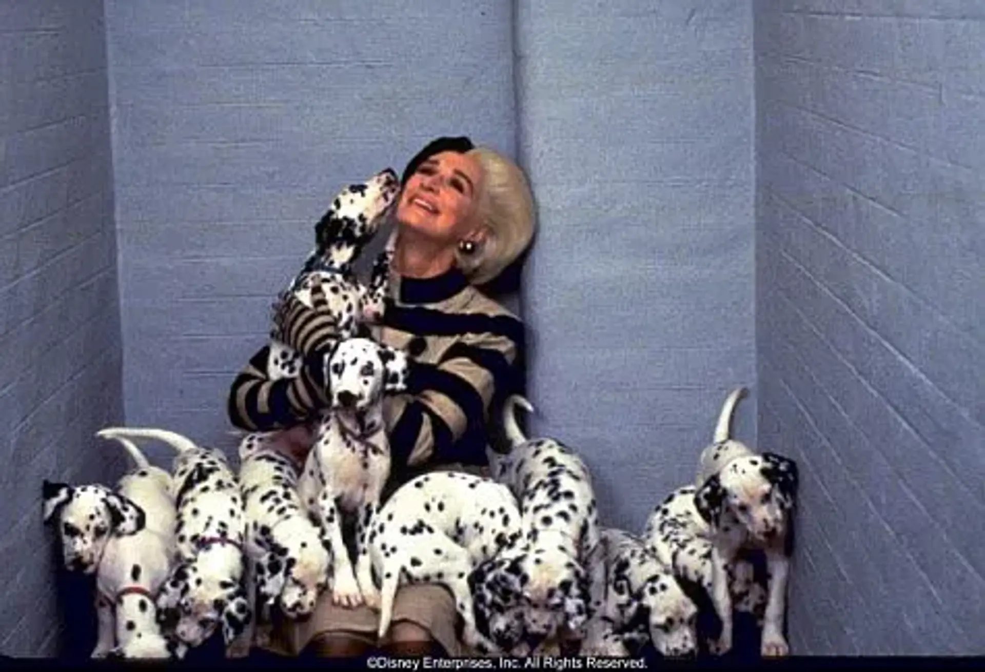 فیلم 102 سگ خالدار (102 Dalmatians 2000)