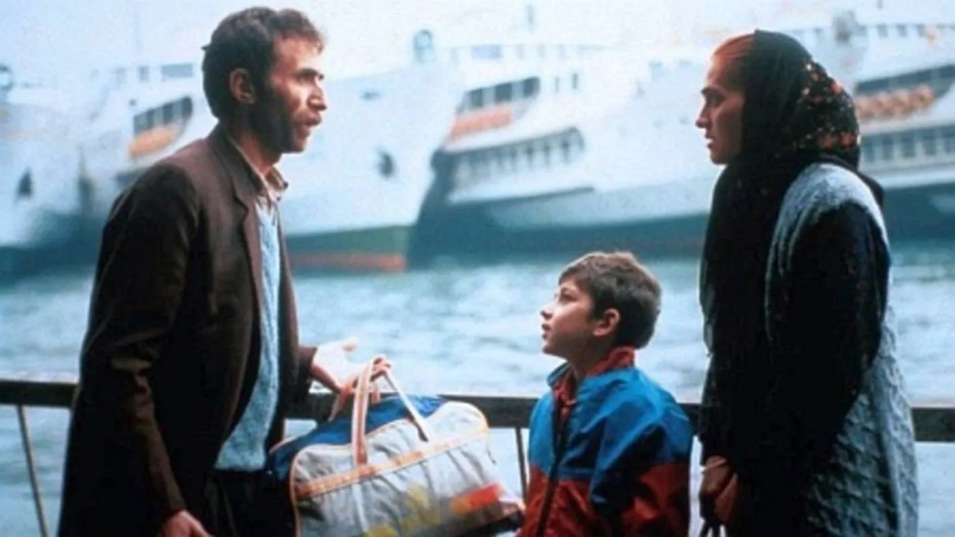 فیلم سفر امید (Journey of Hope 1990)