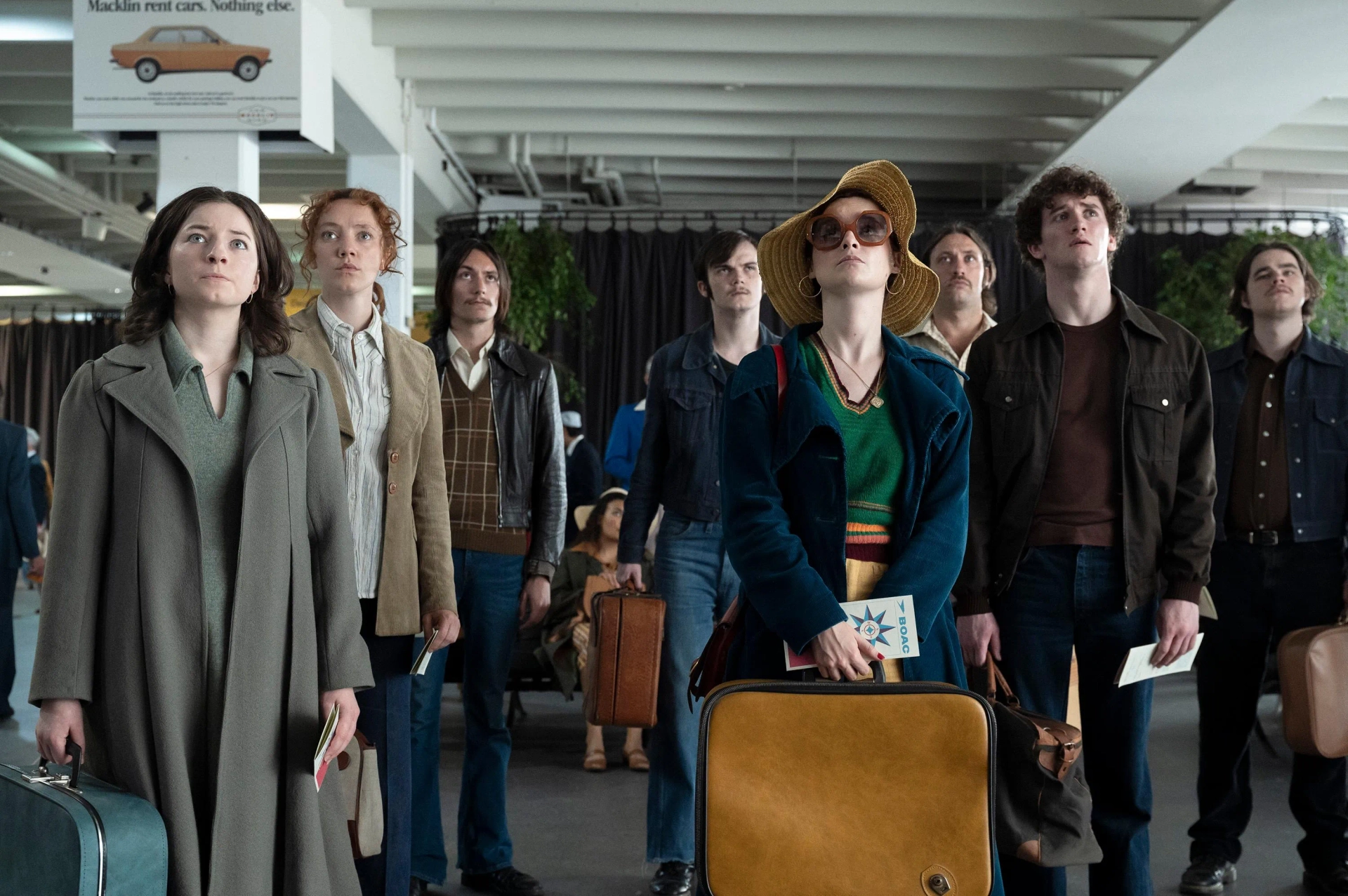 Mirren Mack, Art Parkinson, Hazel Doupe, and Lola Petticrew in Say Nothing (2024)