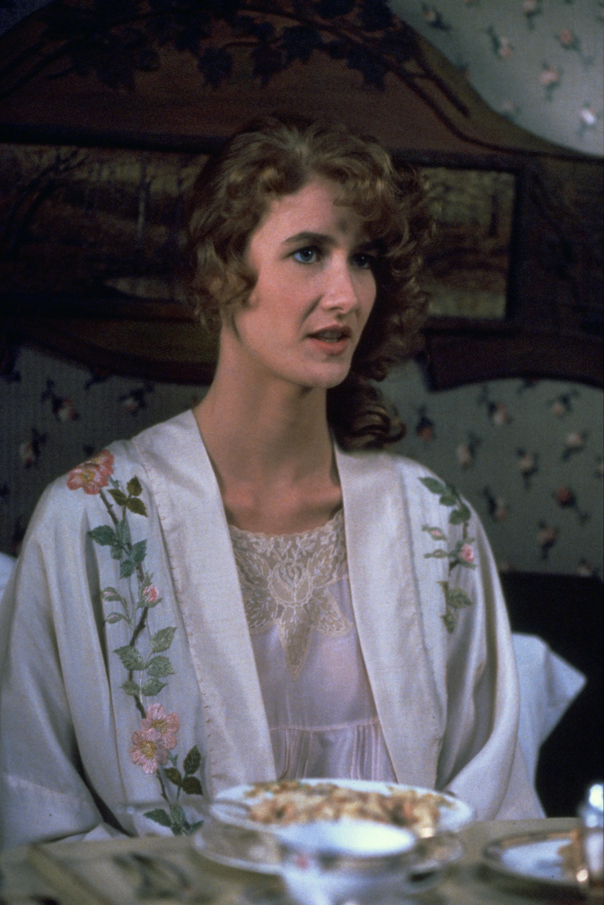 Laura Dern in Rambling Rose (1991)