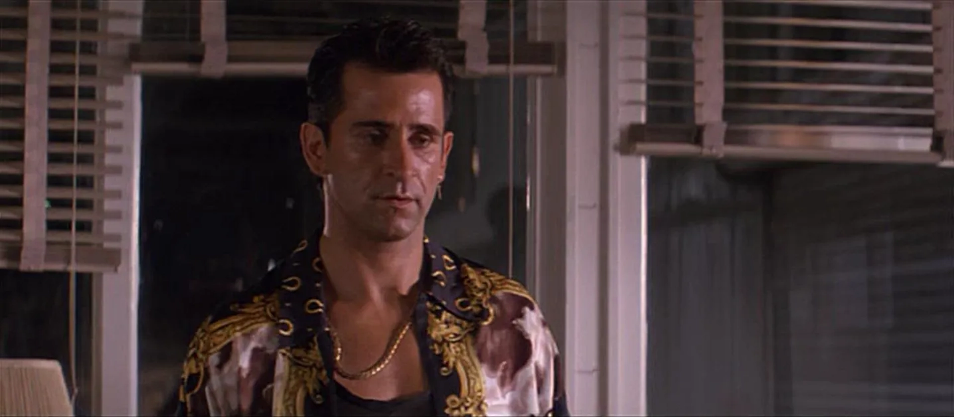 Anthony LaPaglia in The Client (1994)