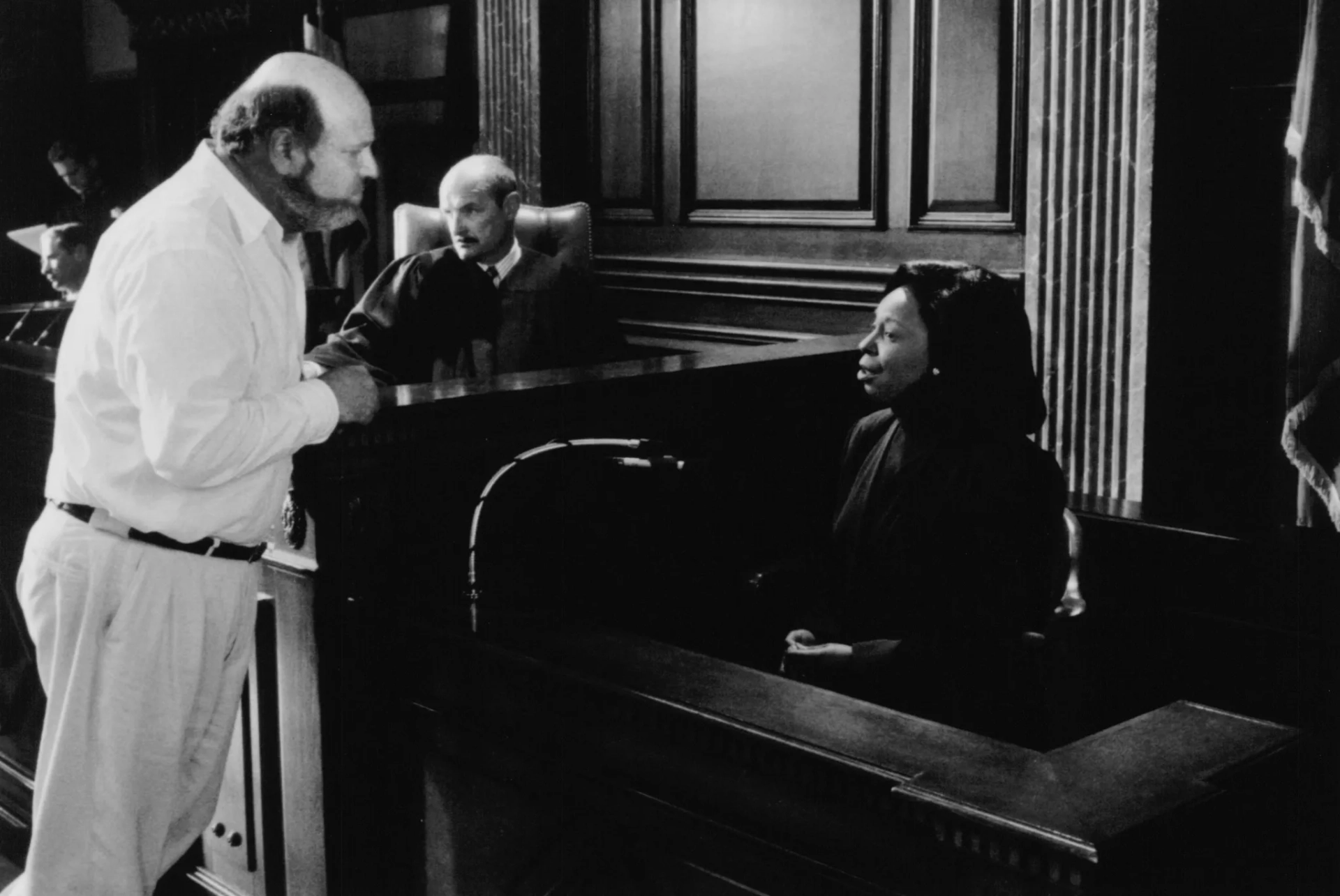 Whoopi Goldberg, Rob Reiner, and Terry O'Quinn in Ghosts of Mississippi (1996)