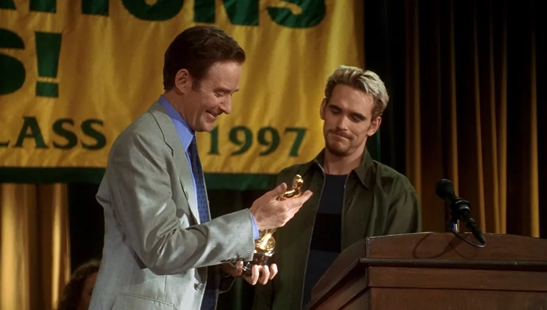 Kevin Kline and Matt Dillon in In & Out (1997)