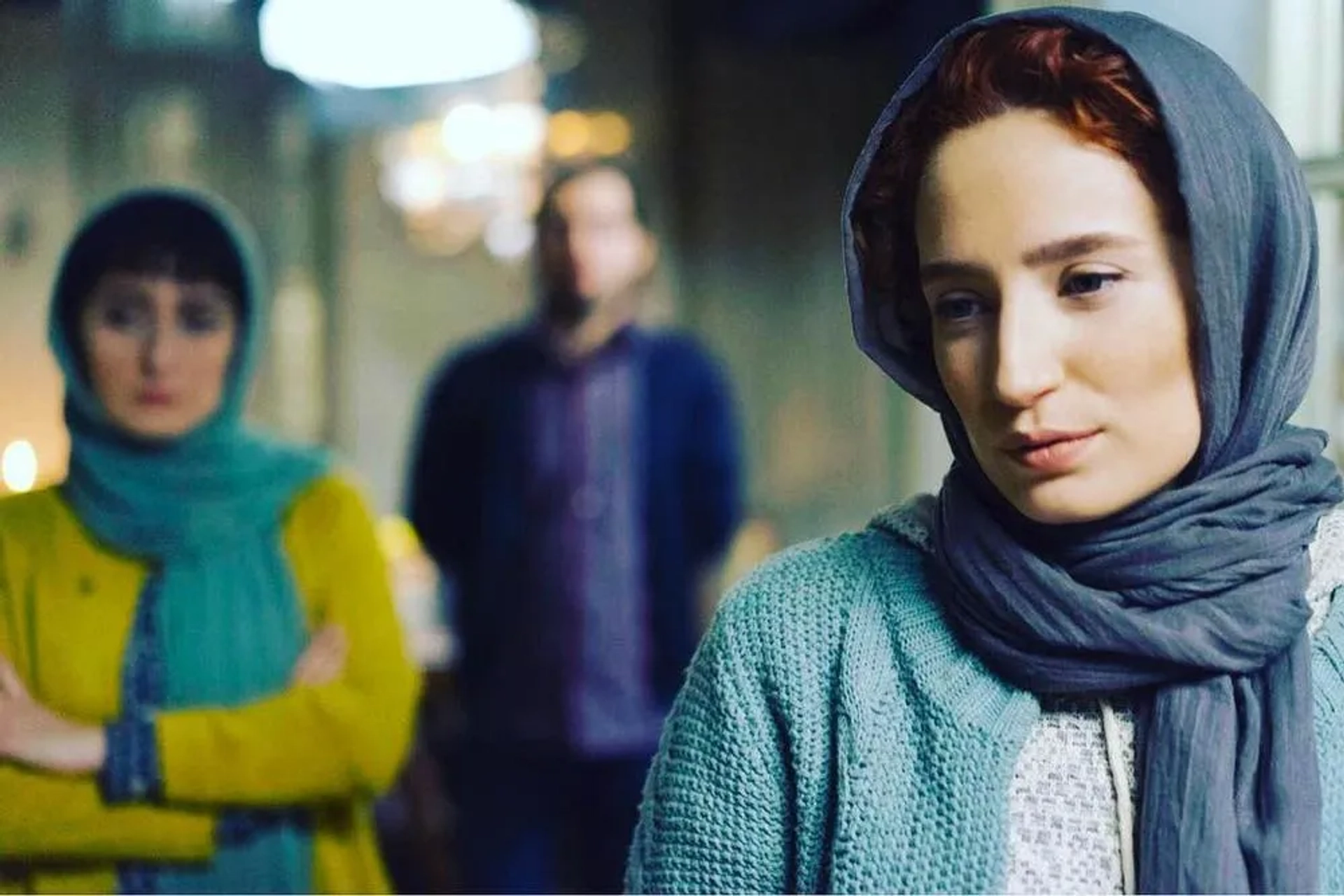 Negar Javaherian and Soheila Golestani in A Bigger Game (2018)