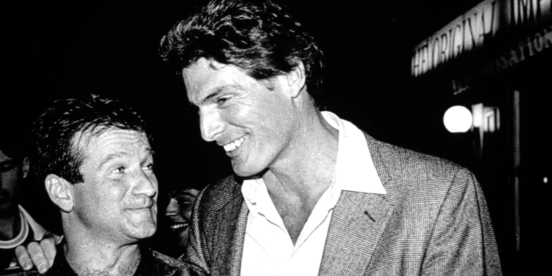Robin Williams and Christopher Reeve in Super/Man: The Christopher Reeve Story (2024)