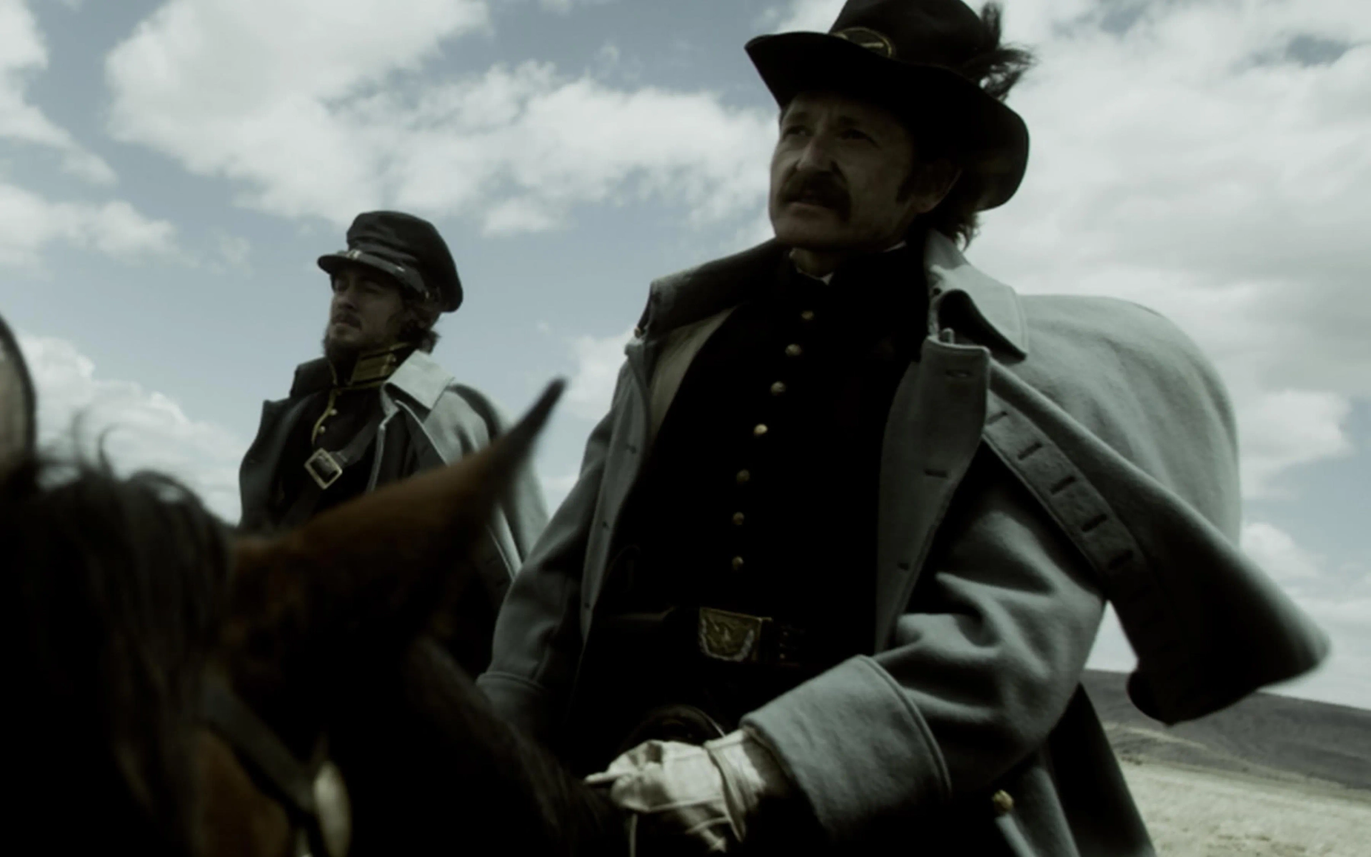 Lucas Neff in American Primeval (2025)