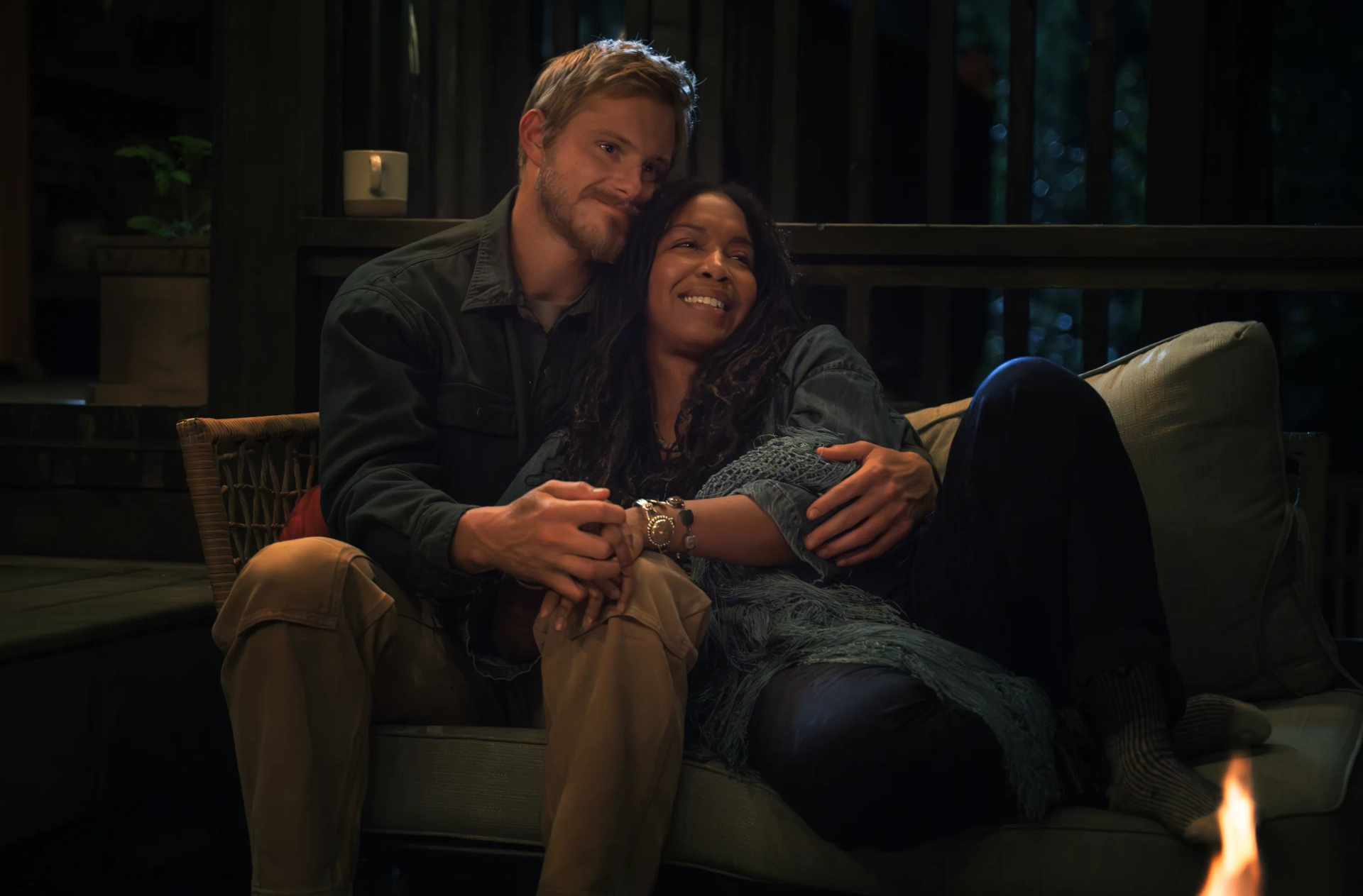 Alexander Ludwig and Jessica Frances Dukes in Earth Abides (2024)