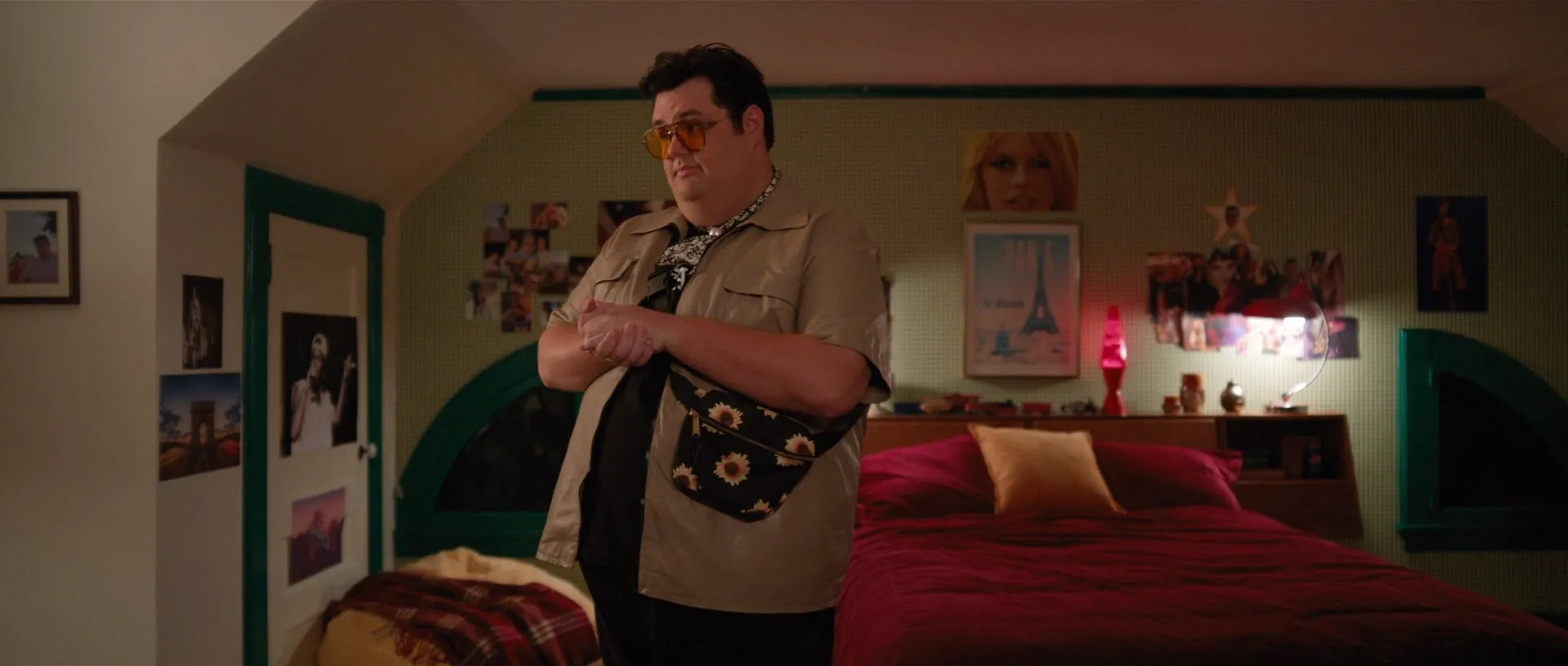 Caleb Hearon in Sweethearts (2024)