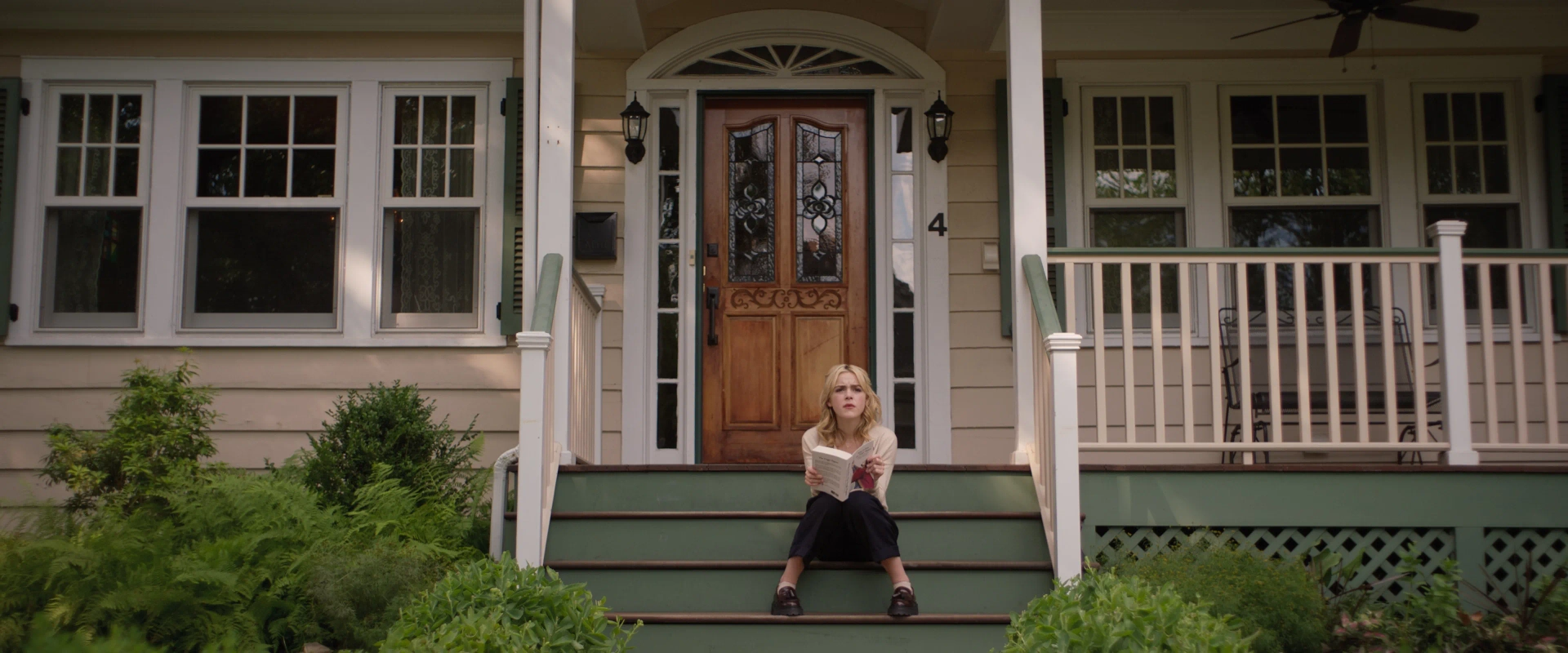 Kiernan Shipka in Sweethearts (2024)