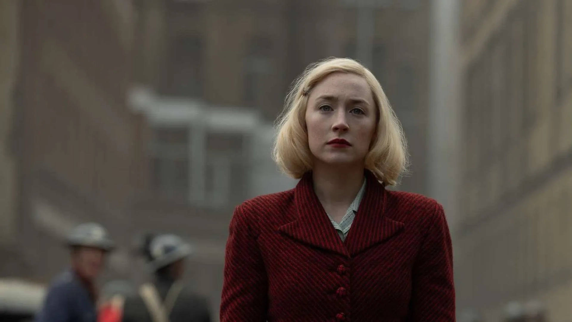 Saoirse Ronan in Blitz (2024)