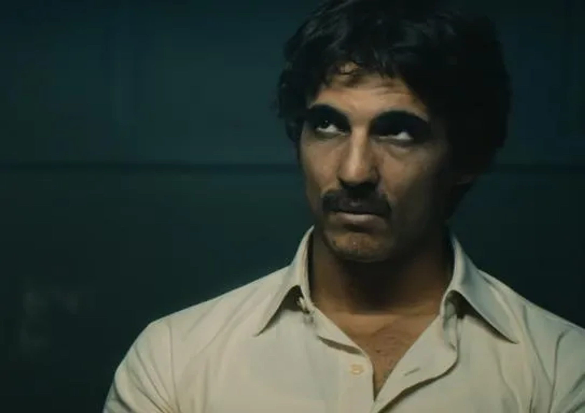 Miguel Herrán in Bank Under Siege (2024)