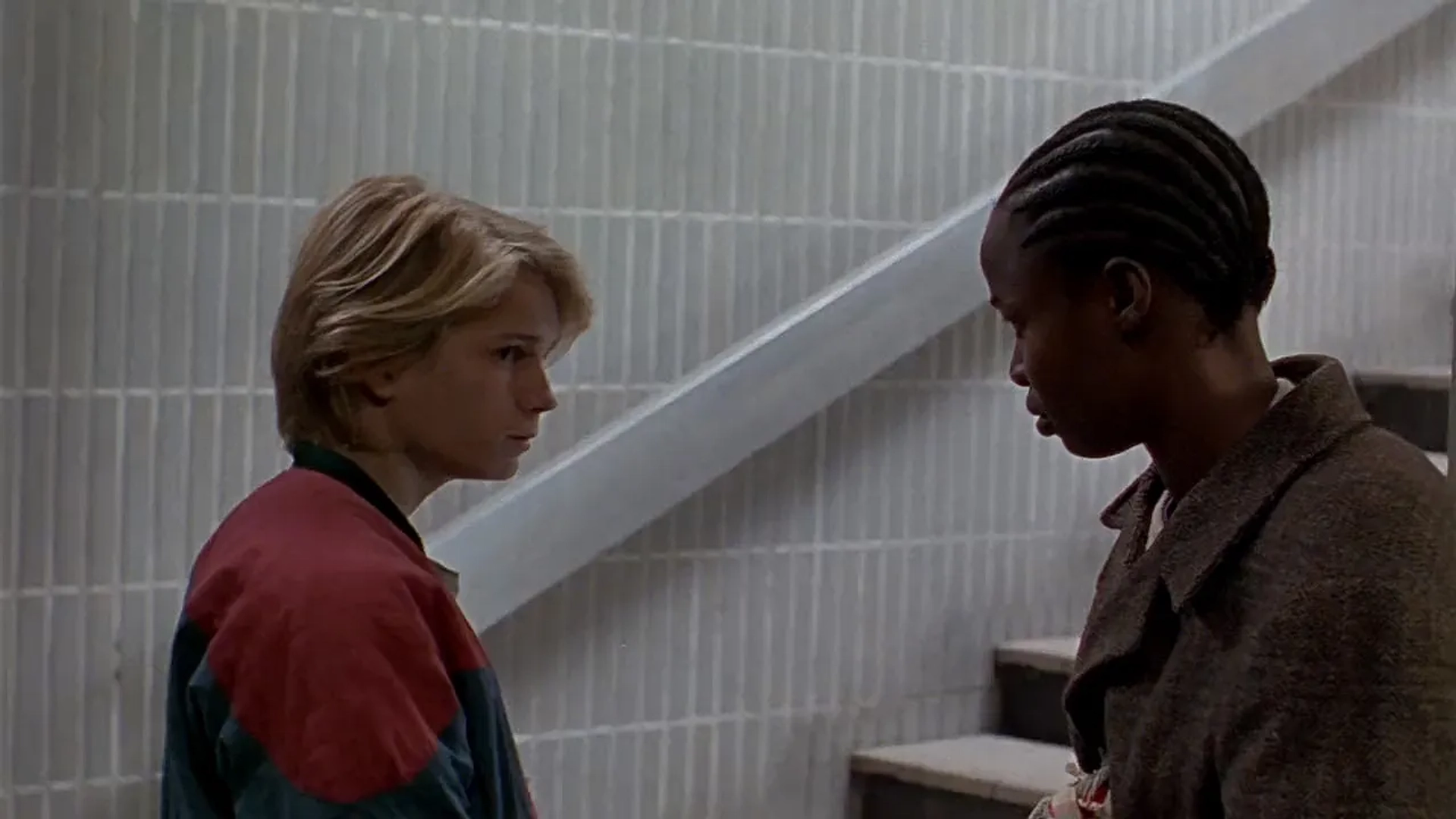 Assita Ouedraogo and Jérémie Renier in The Promise (1996)