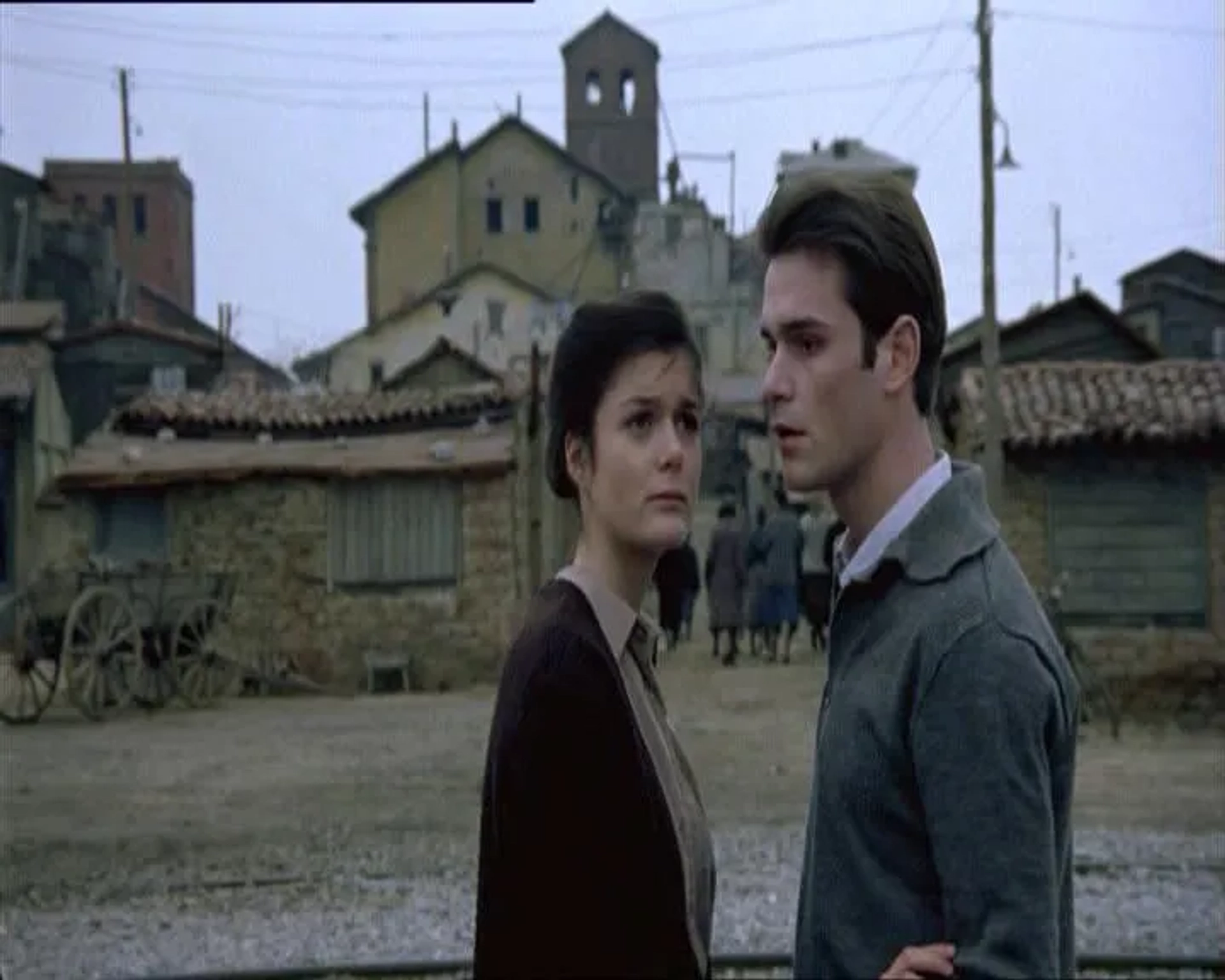 Alexandra Aidini and Nikos Poursanidis in Trilogia: To livadi pou dakryzei (2004)