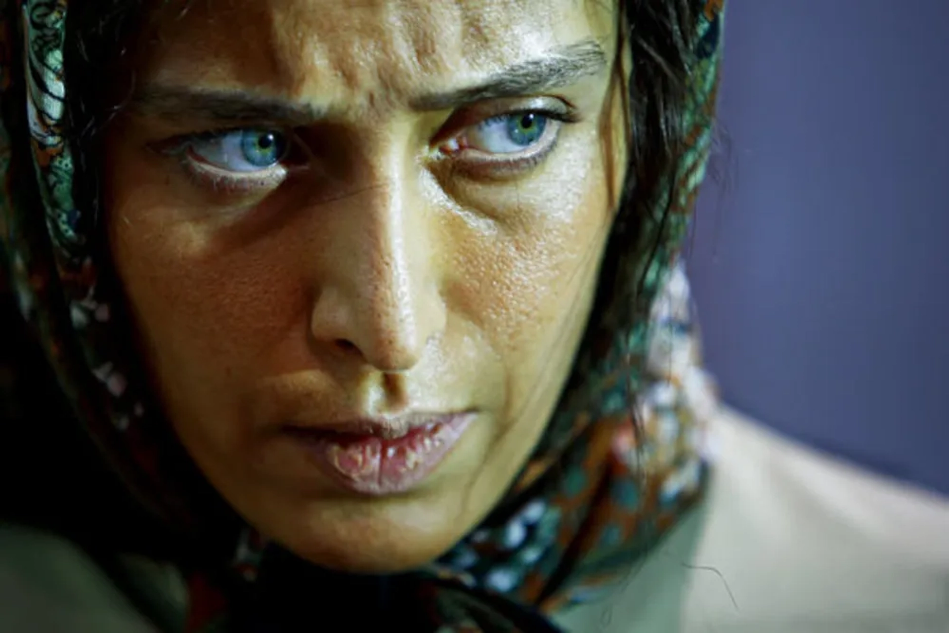 Mahtab Keramati in Twenty (2009)