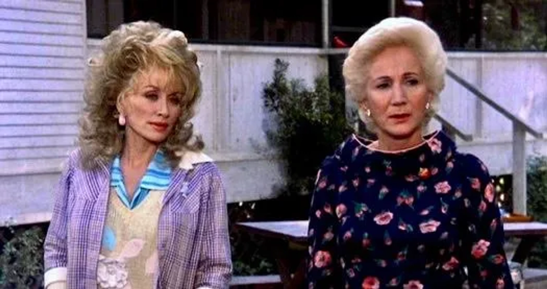 Dolly Parton and Olympia Dukakis in Steel Magnolias (1989)