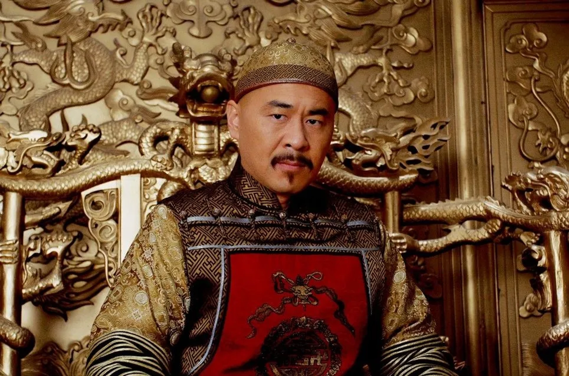 Jianbin Chen in Empresses in the Palace (2011)