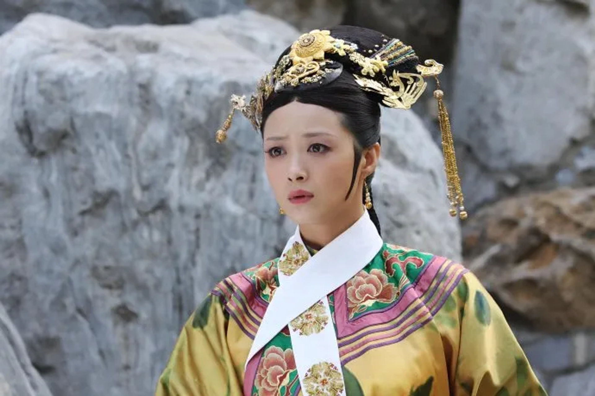 Xin Jiang in Empresses in the Palace (2011)