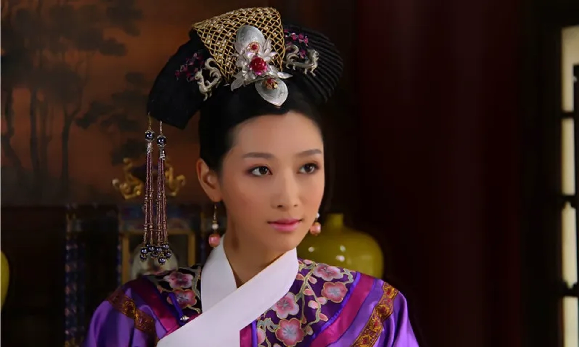 Xin-ran Tao in Empresses in the Palace (2011)