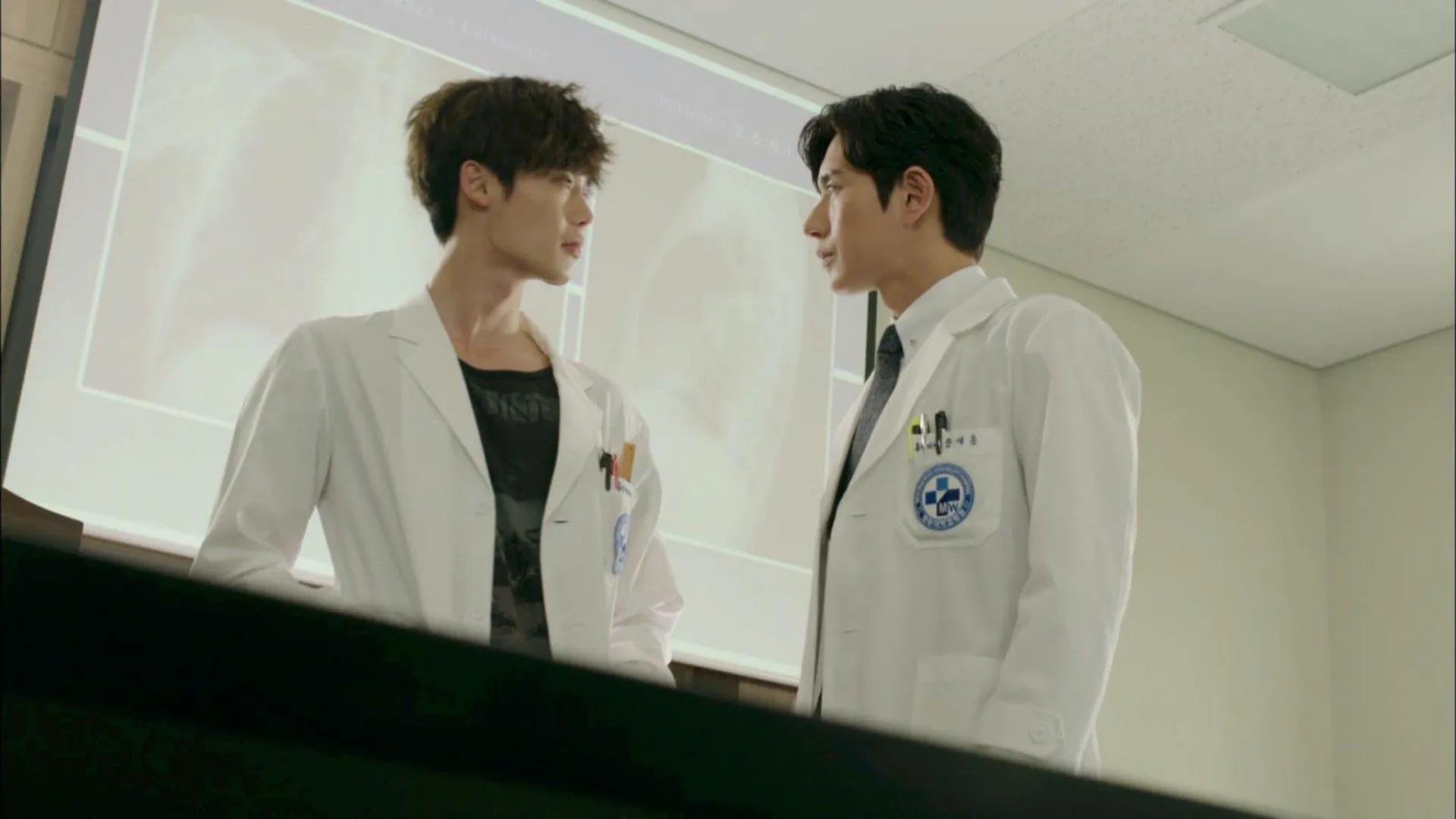 Doctor Stranger (2014)