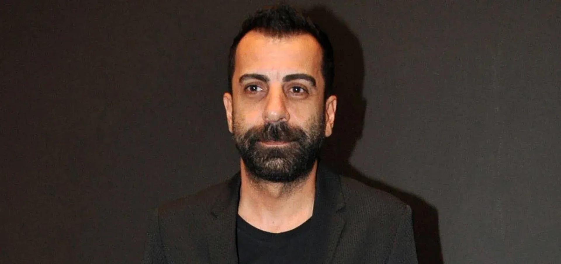 امره کارایل