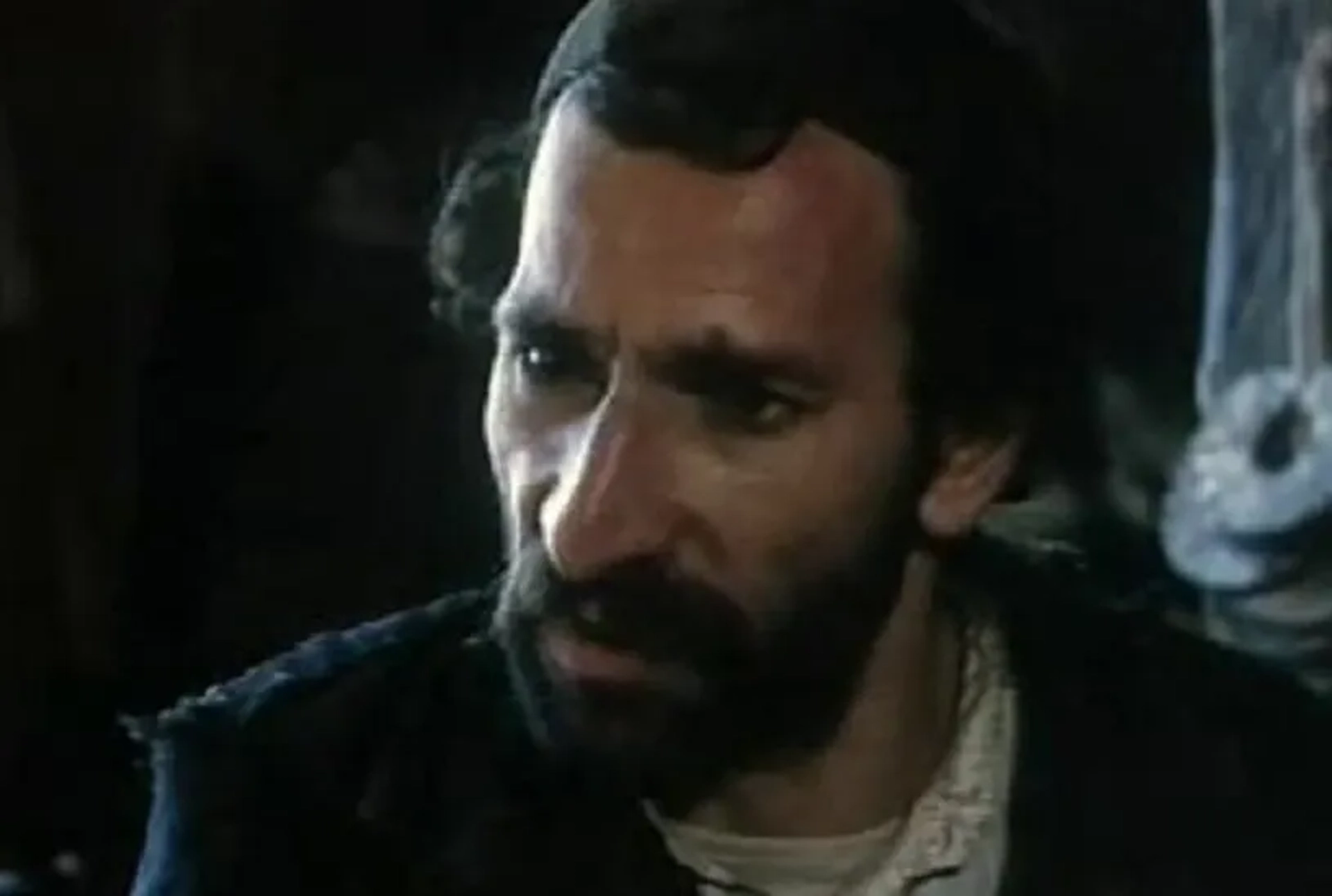 Hossein Mahjoub in The Mare (1986)