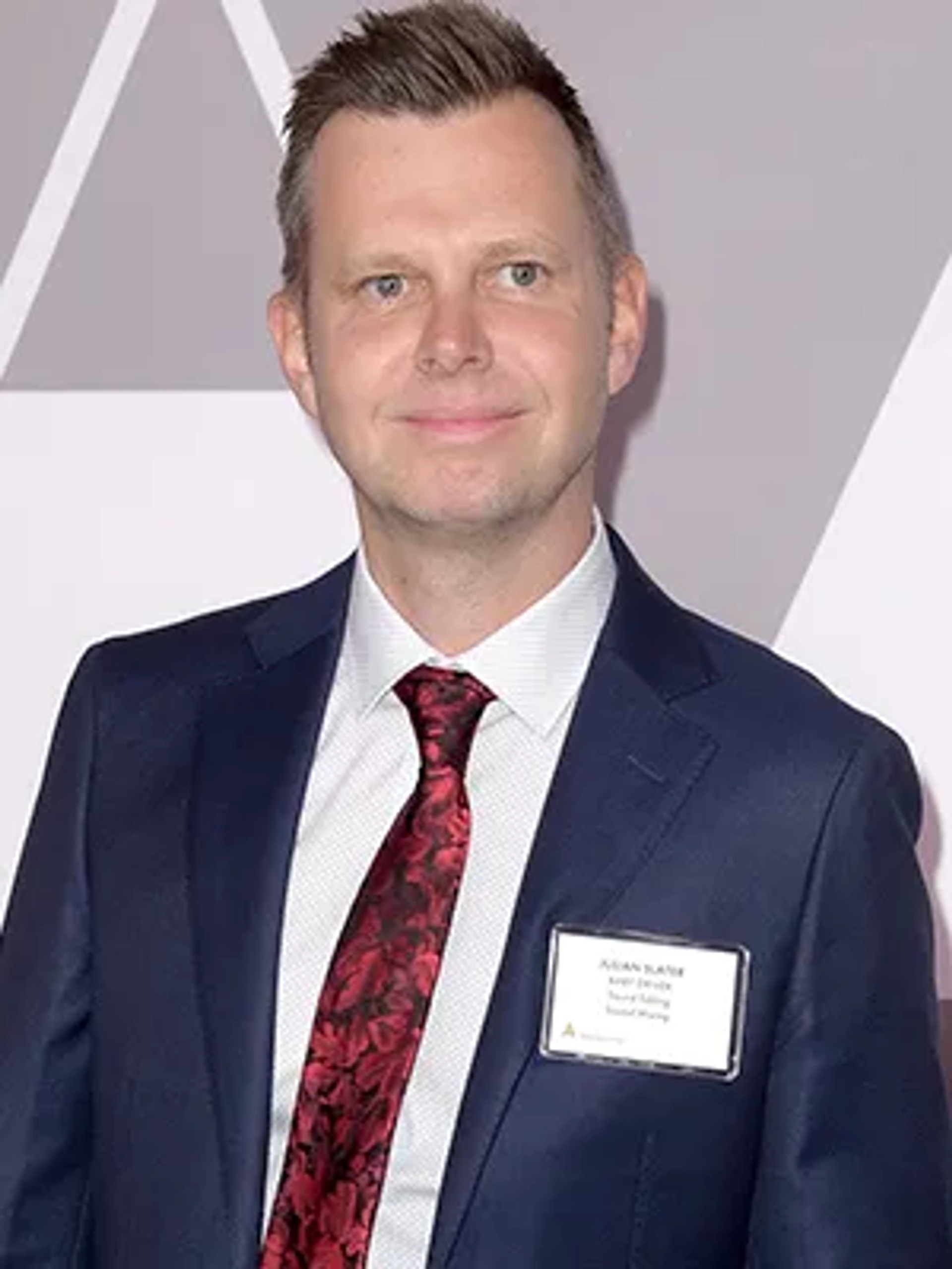 جولیان  اسلتر