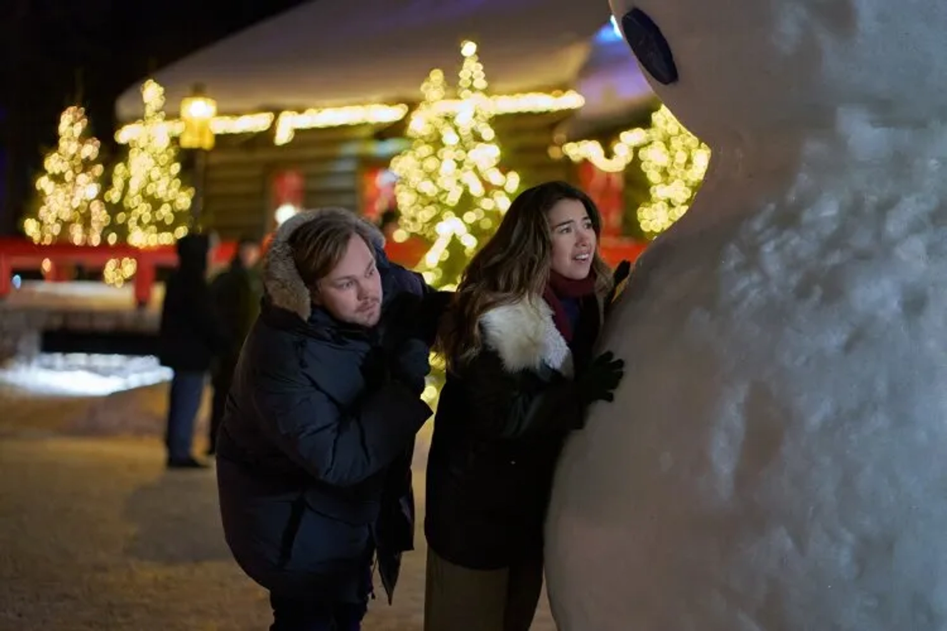 Benedikt Gröndal and Nichole Sakura in The Finnish Line (2024)