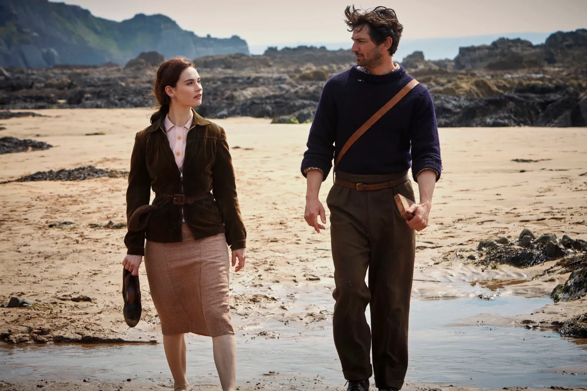 Michiel Huisman and Lily James in The Guernsey Literary and Potato Peel Pie Society (2018)