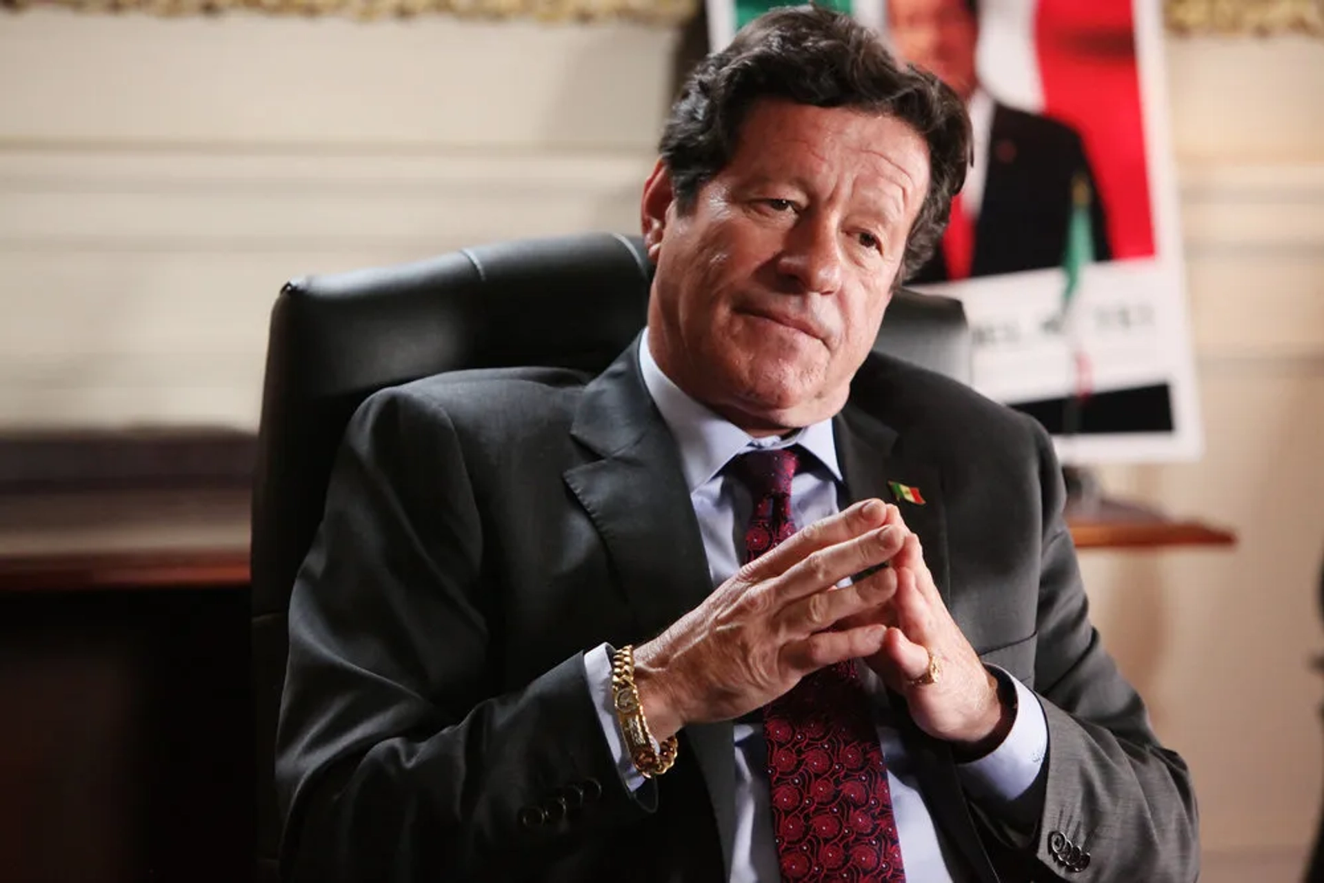 Joaquim de Almeida in Queen of the South (2016)