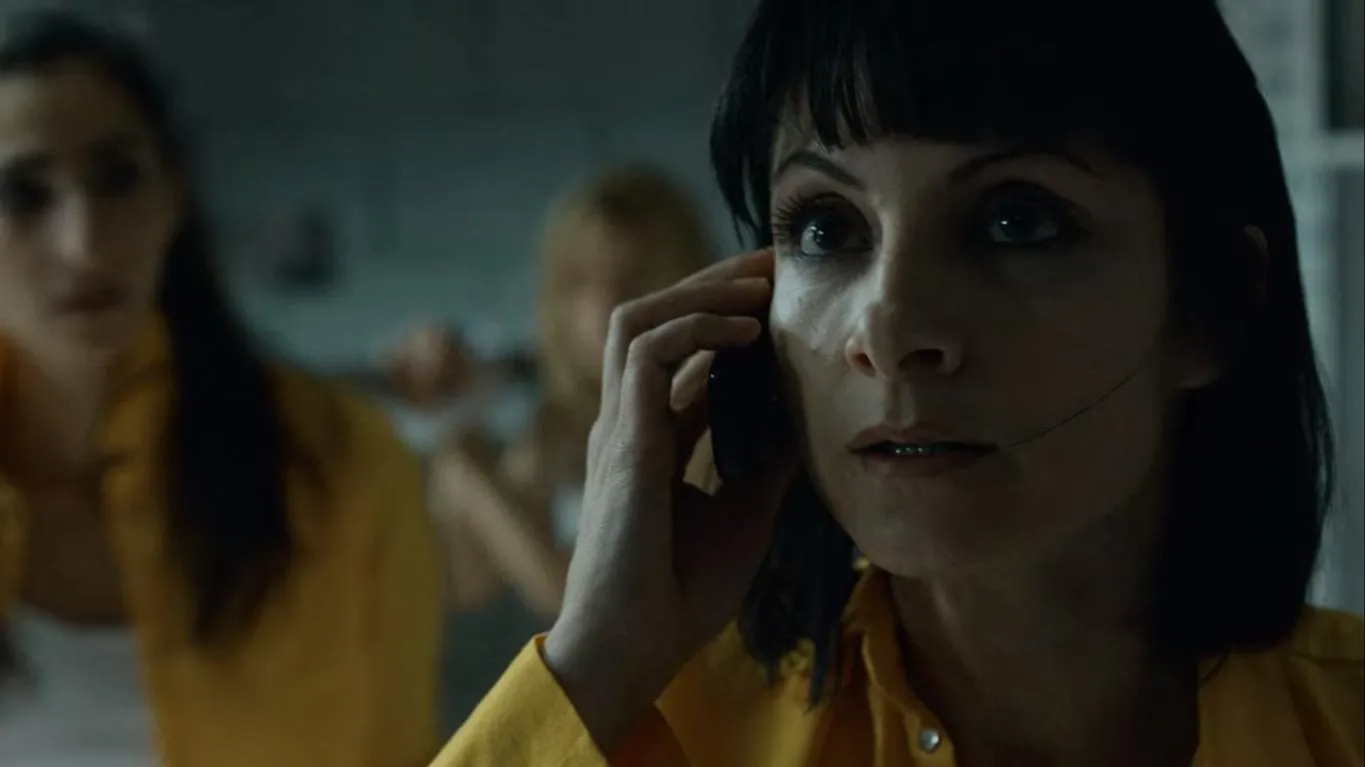 Najwa Nimri, Alba Flores, and Maggie Civantos in Vis a vis (2015)