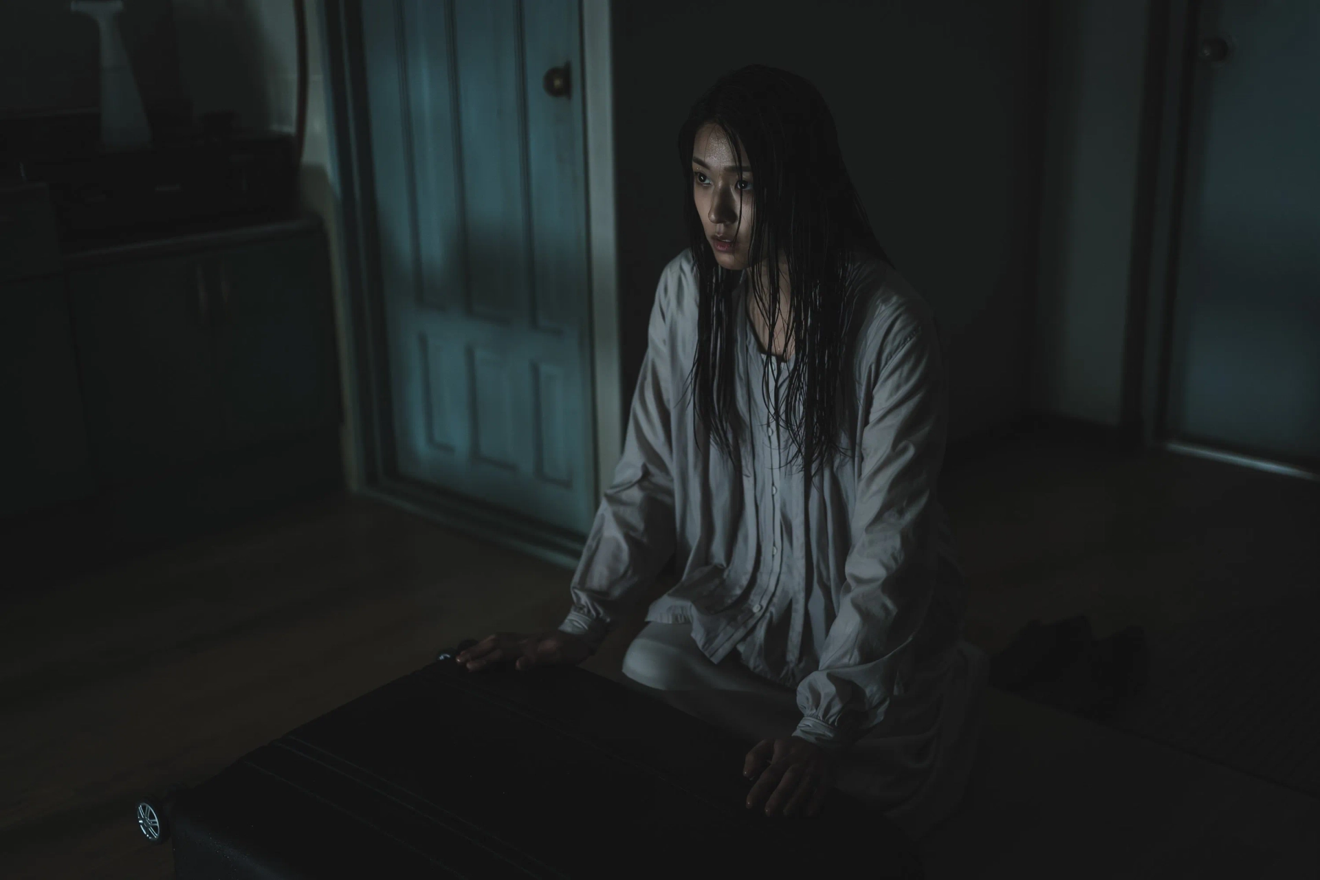 Kim Seol-hyun in Light Shop (2024)