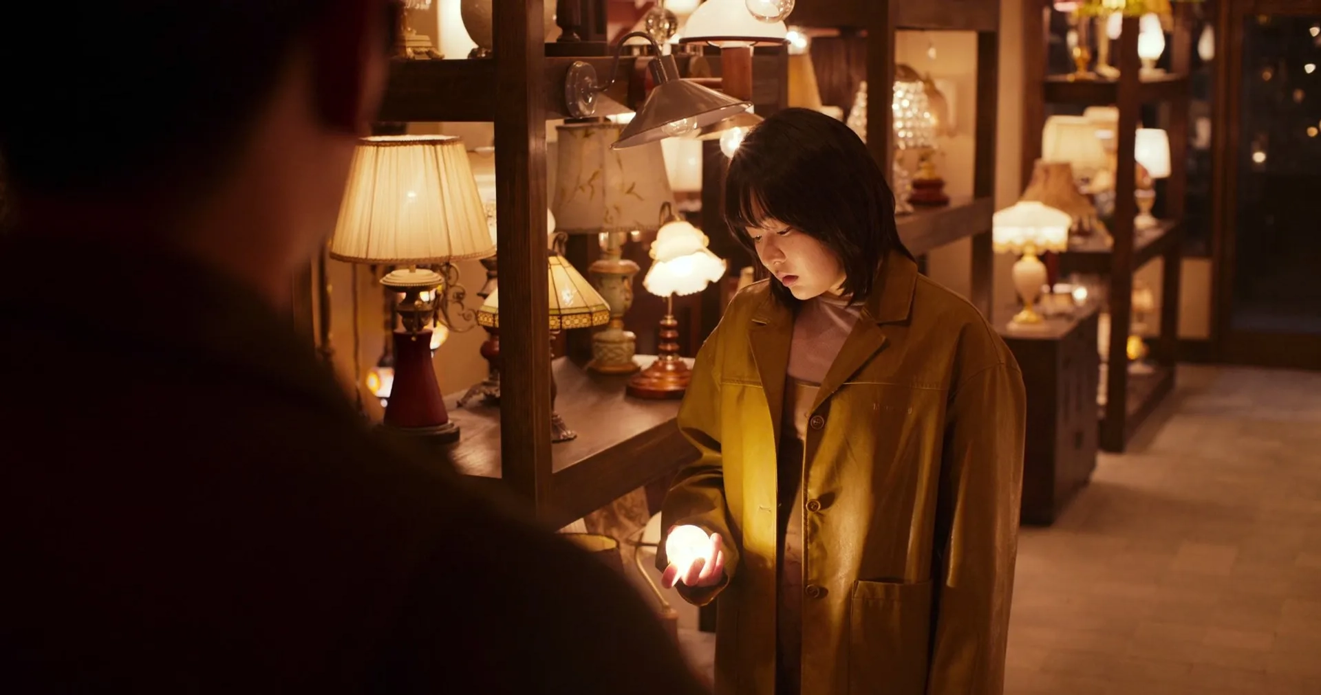 Ju Ji-hoon and Minha Kim in Light Shop (2024)